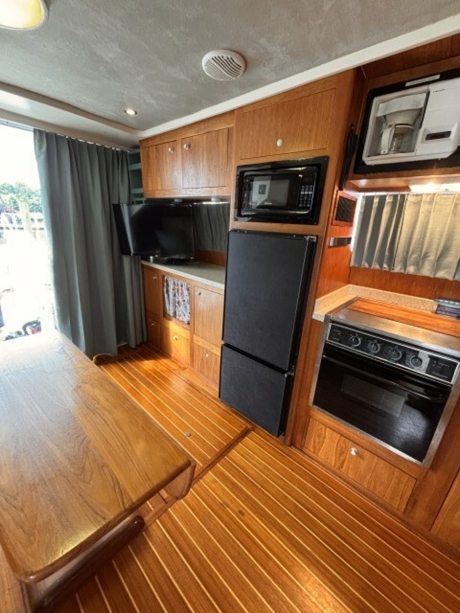 Salon Port