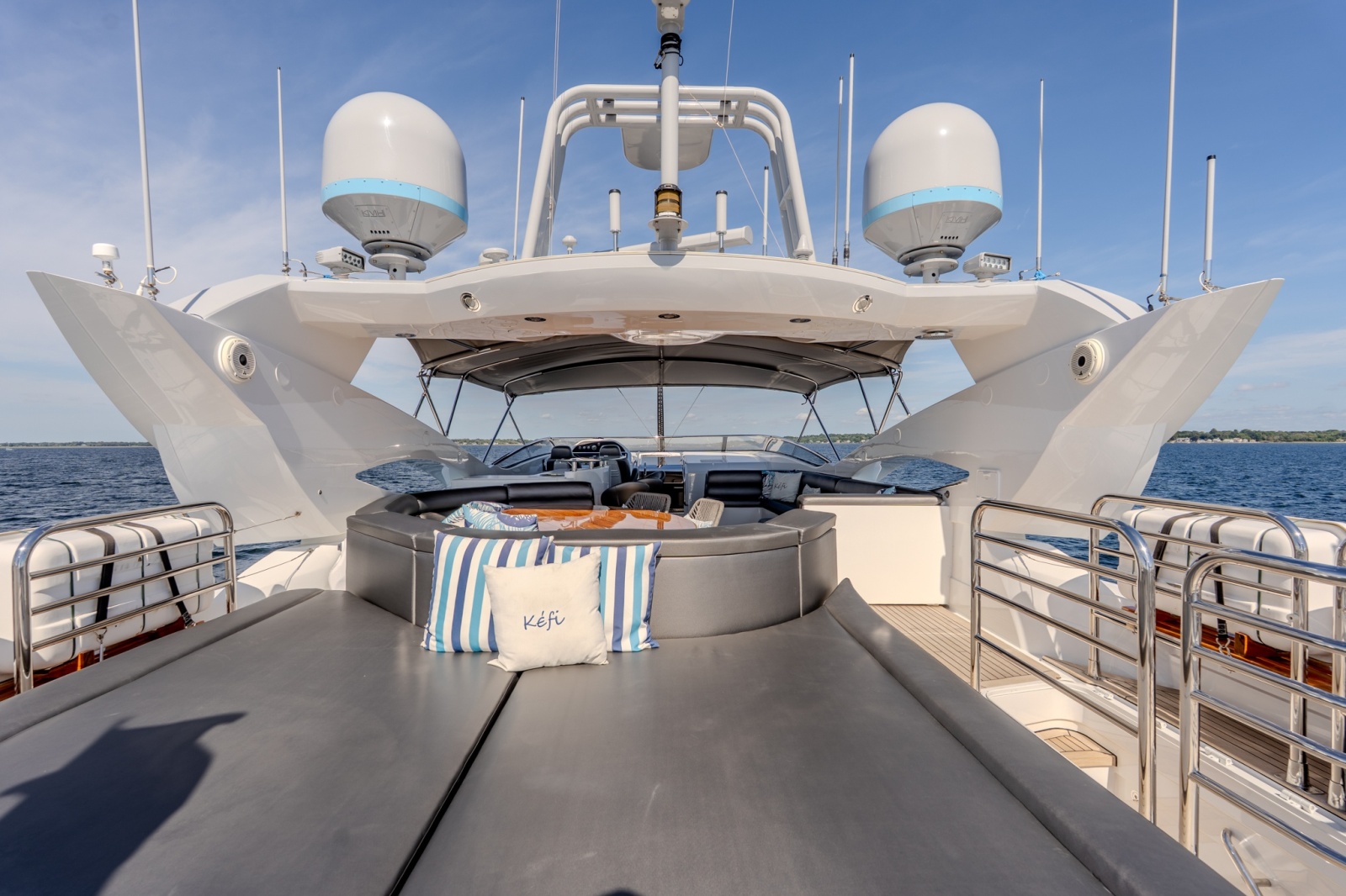 2004 Sunseeker 105 Yacht