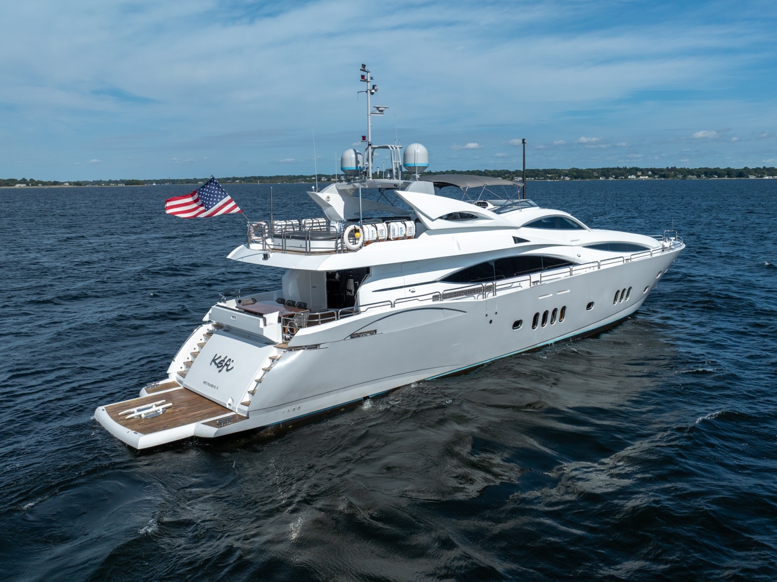 2004 Sunseeker 105 Yacht