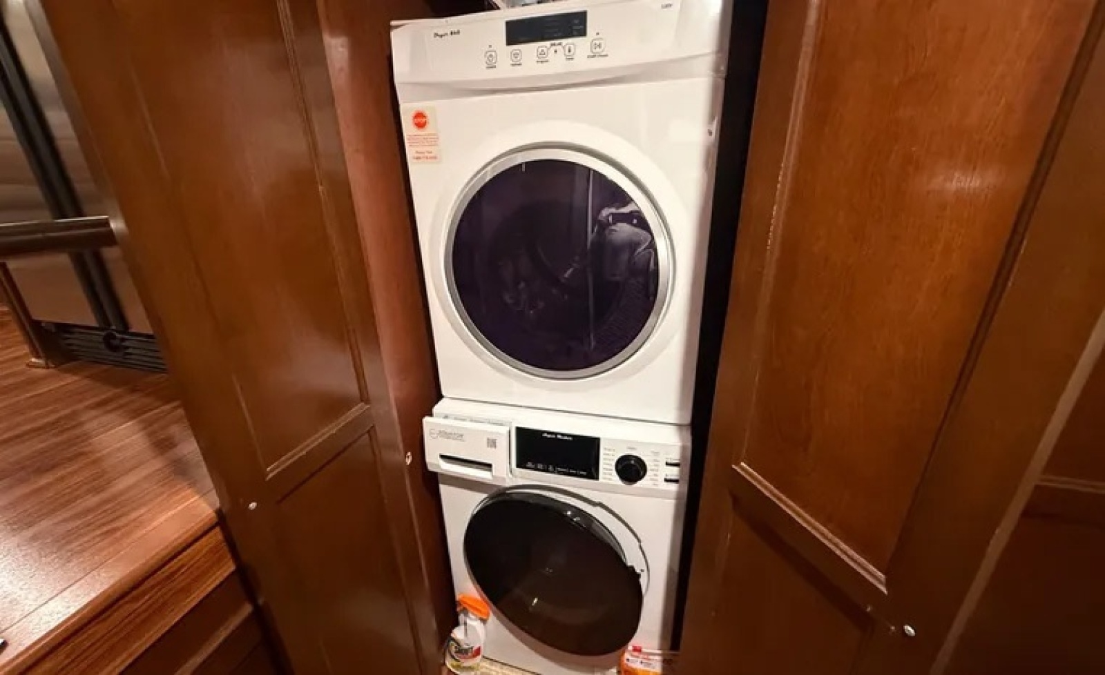2006 Gibson 5500 LS