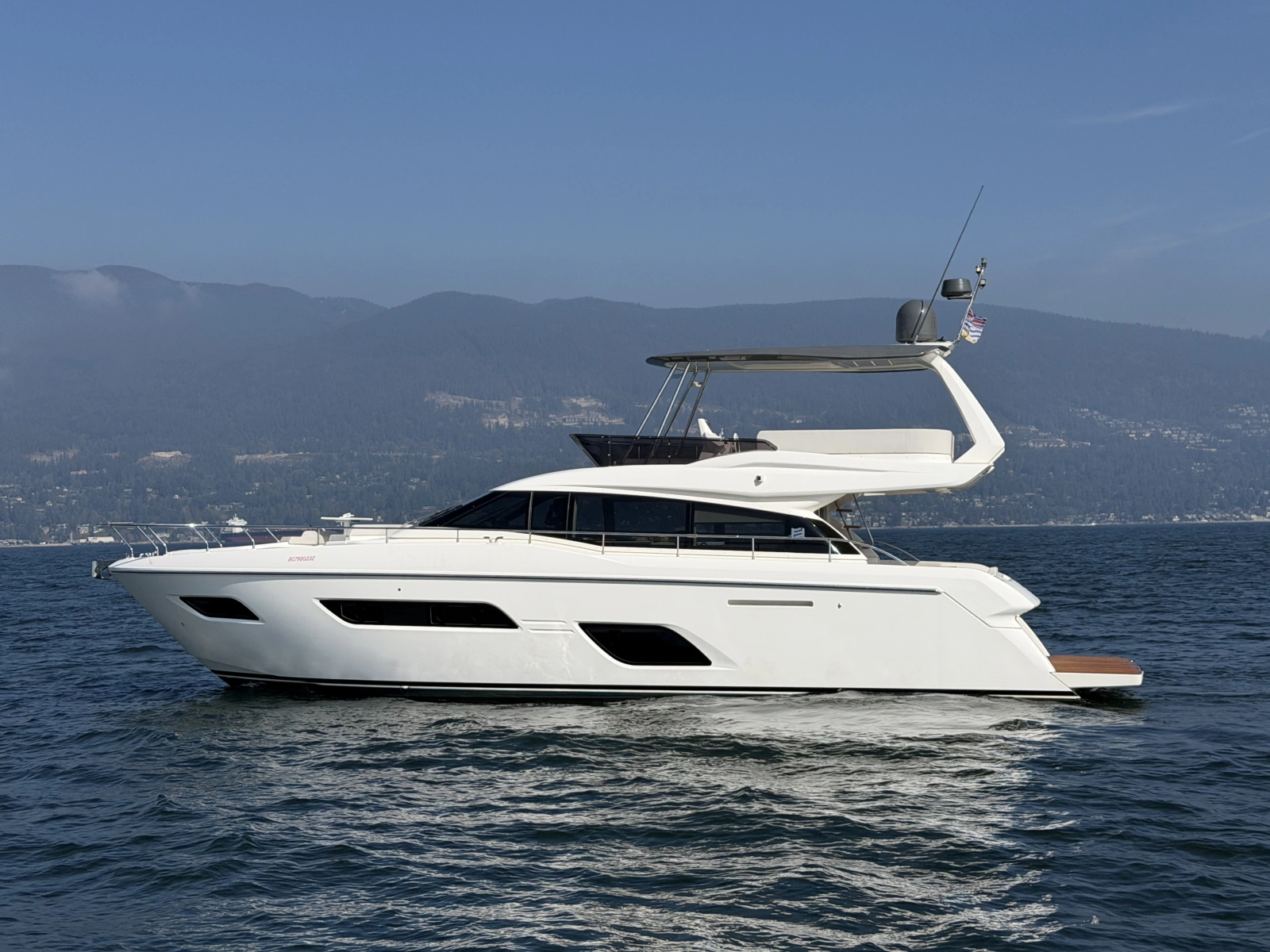 2020 Ferretti Yachts 550 Fly