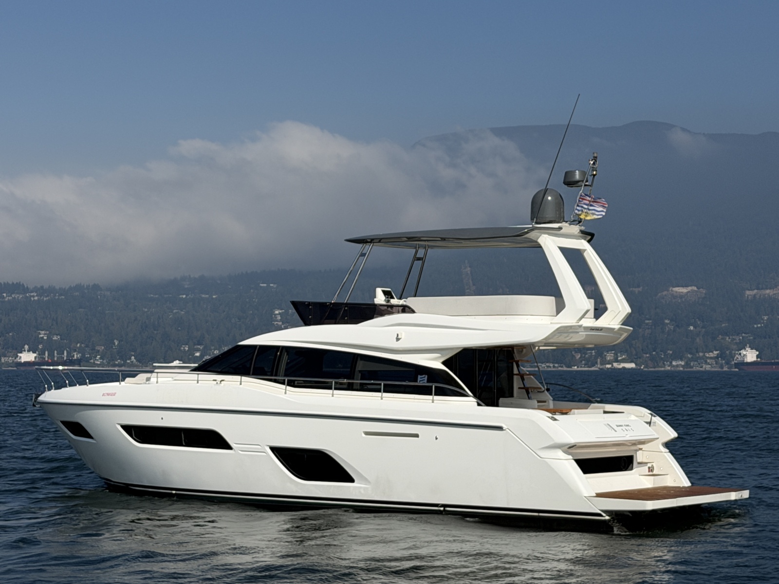 2020 Ferretti Yachts 550 Fly