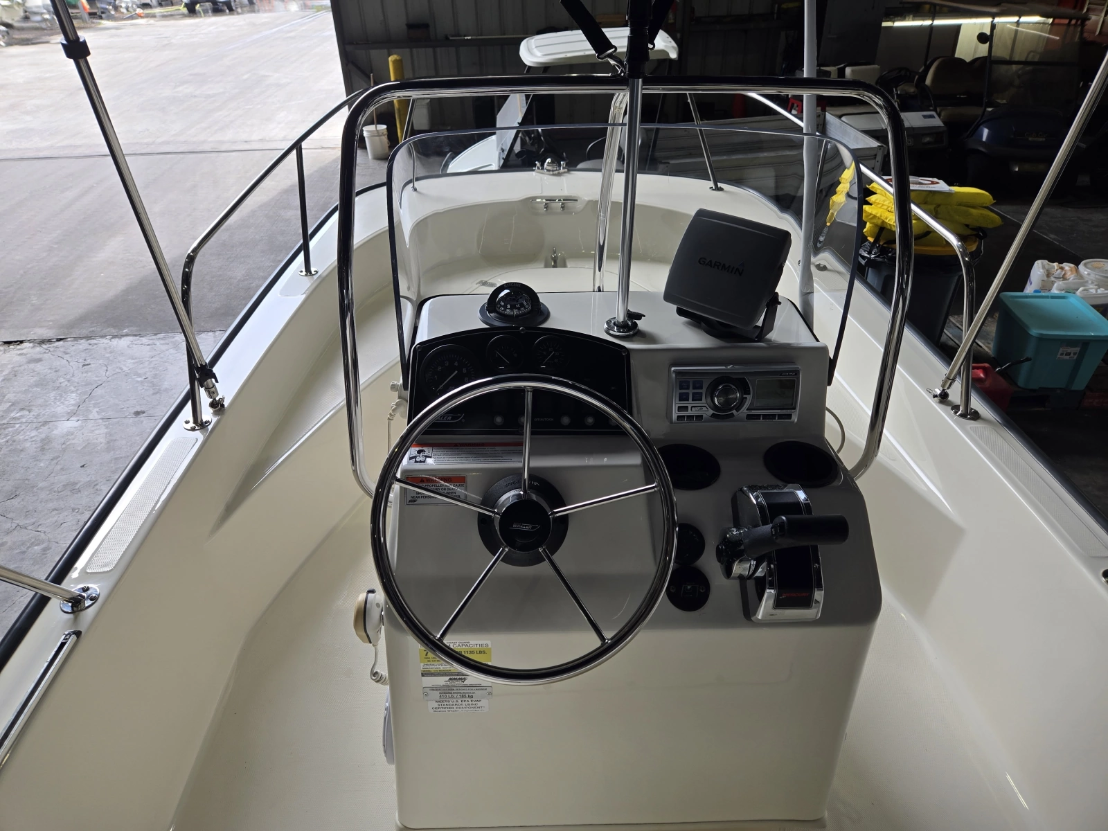 2010 Boston Whaler 170 Montauk