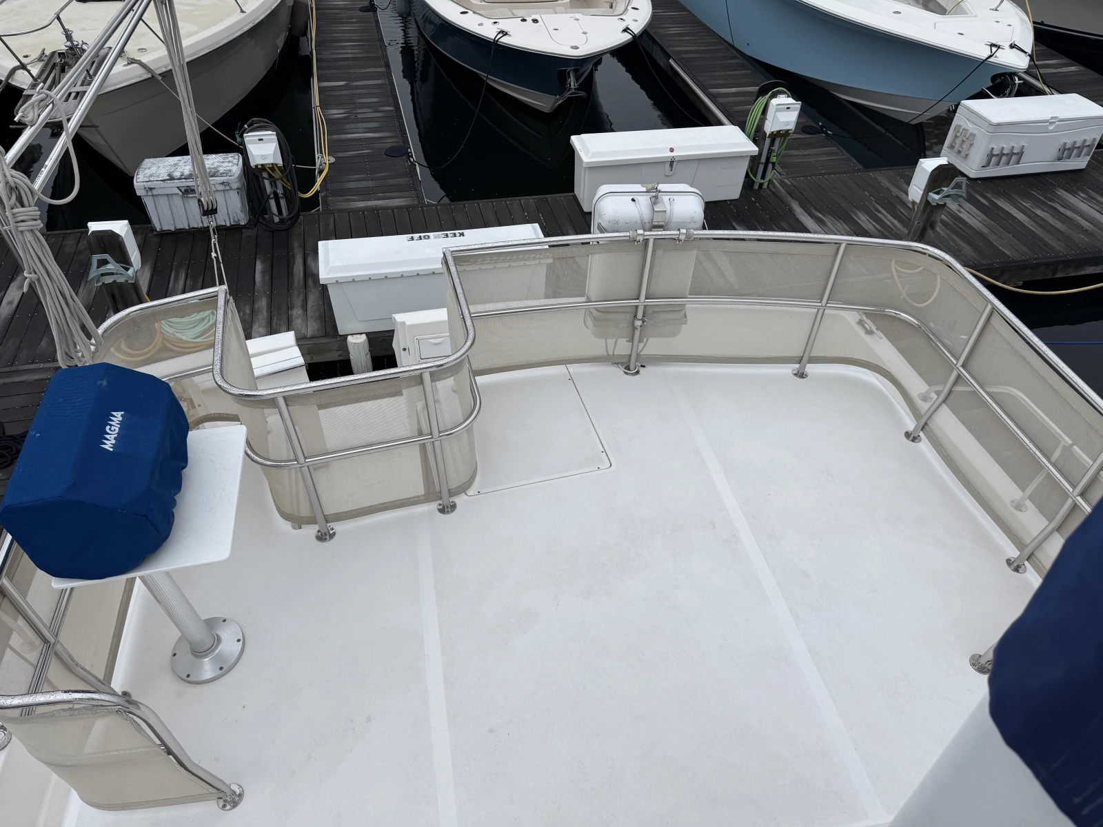 2004 Mainship 