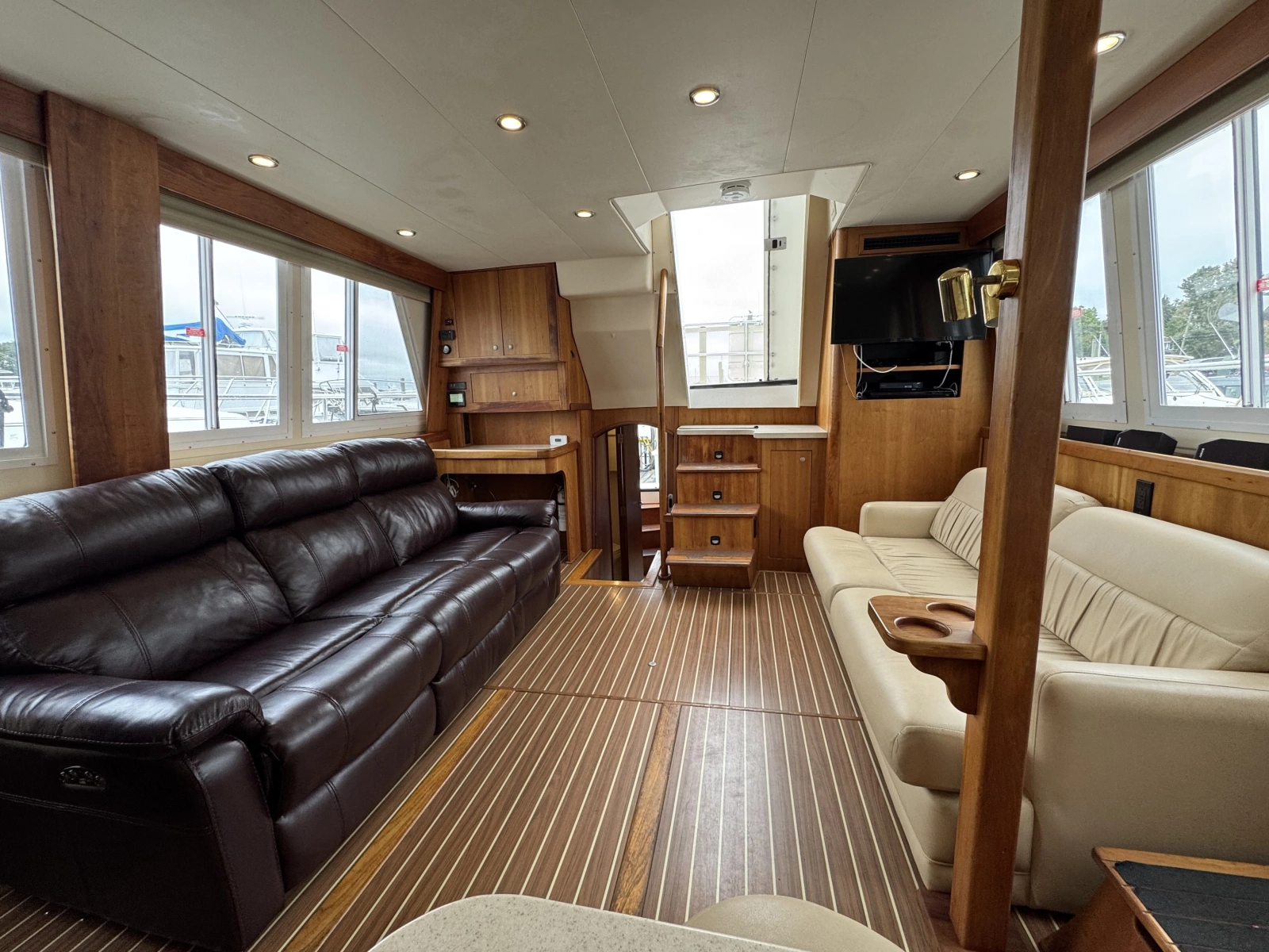 2004 Mainship 