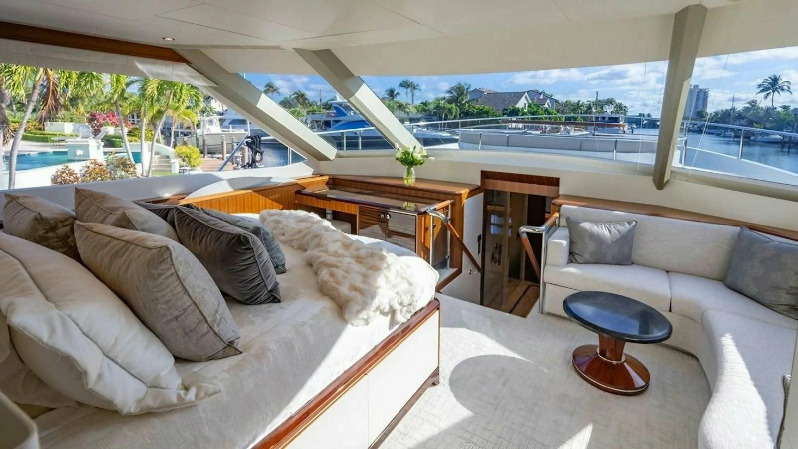 Master Stateroom - Main Deck Forward