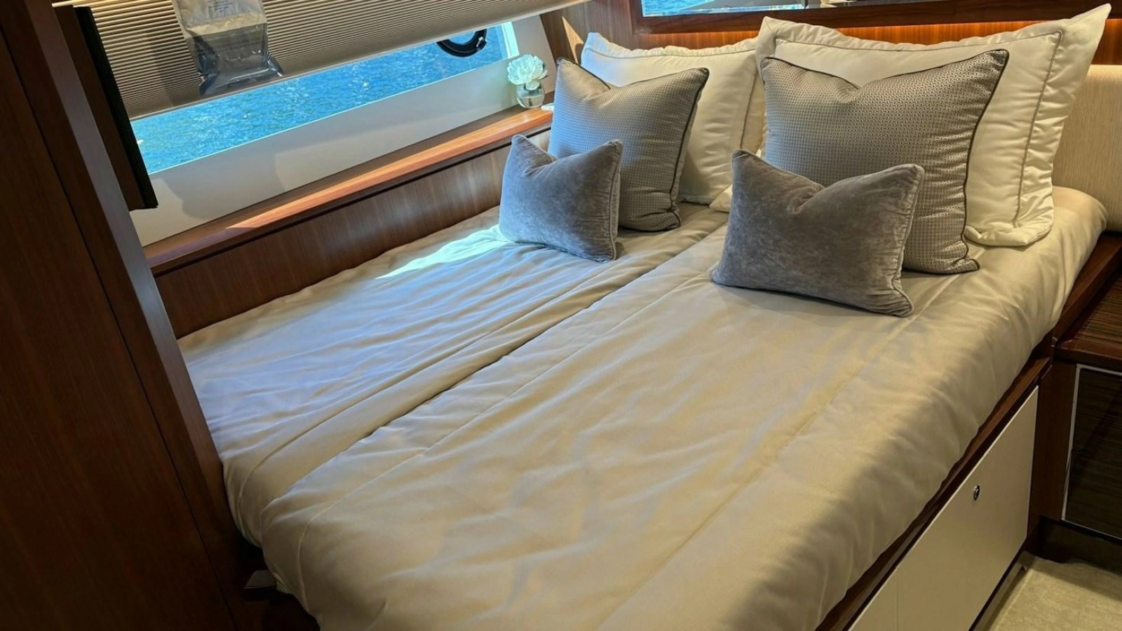 Twin Stateroom