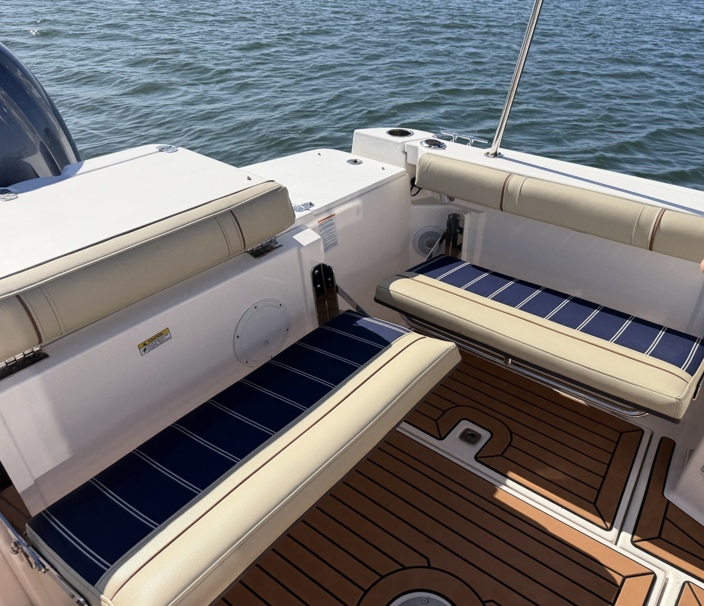 2023 Ranger Tugs
