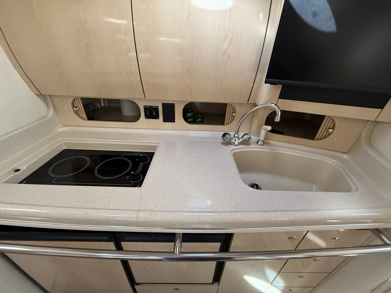 Lucy 36ft Sea Ray Yacht For Sale
