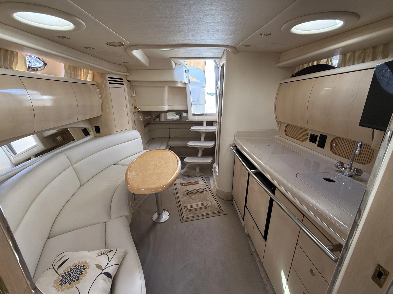 Lucy 36ft Sea Ray Yacht For Sale