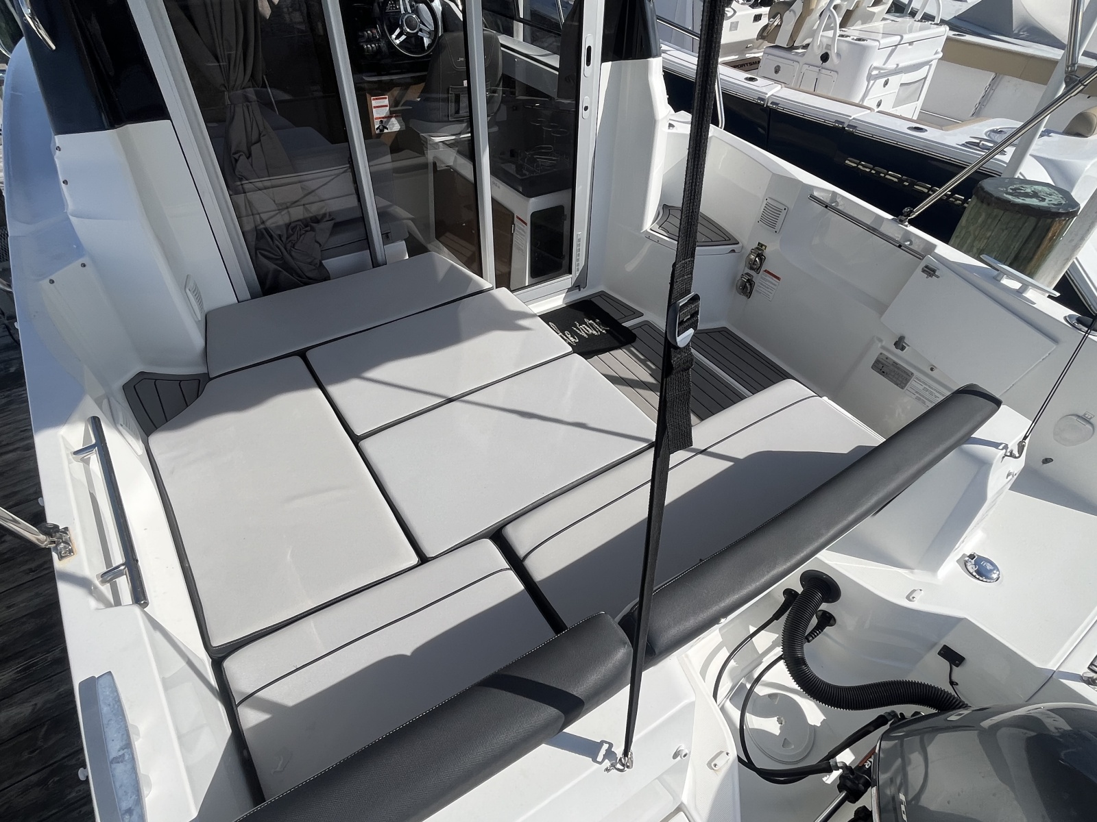 2020 Jeanneau NC 795