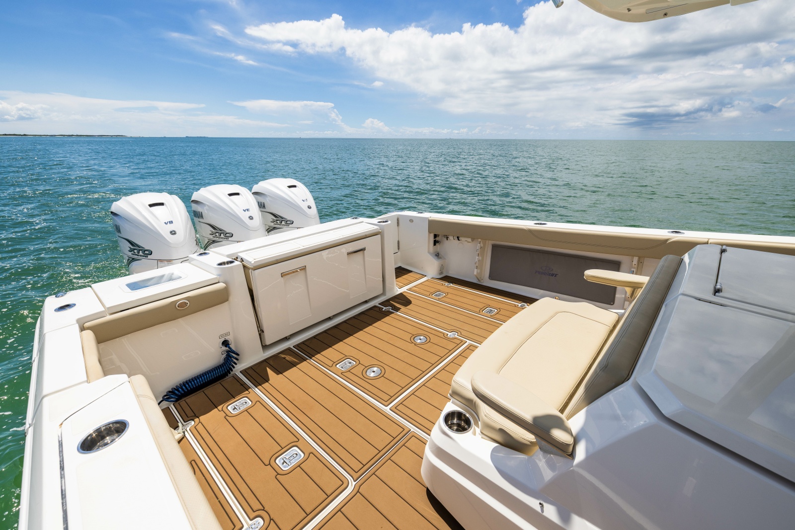 2021 Pursuit S 378 Sport