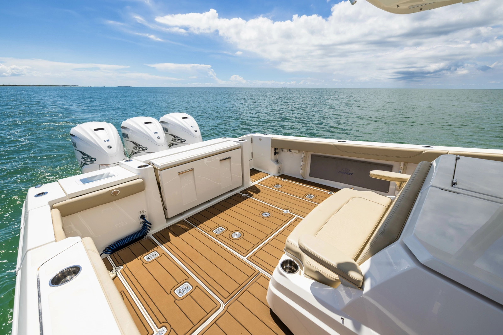 2021 Pursuit S 378 Sport