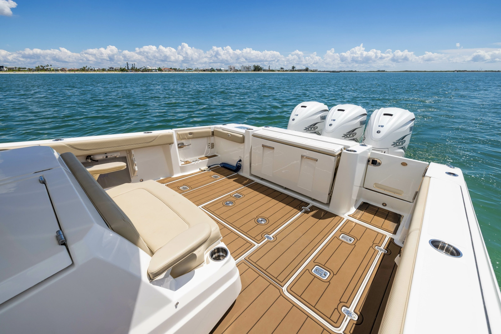 2021 Pursuit S 378 Sport