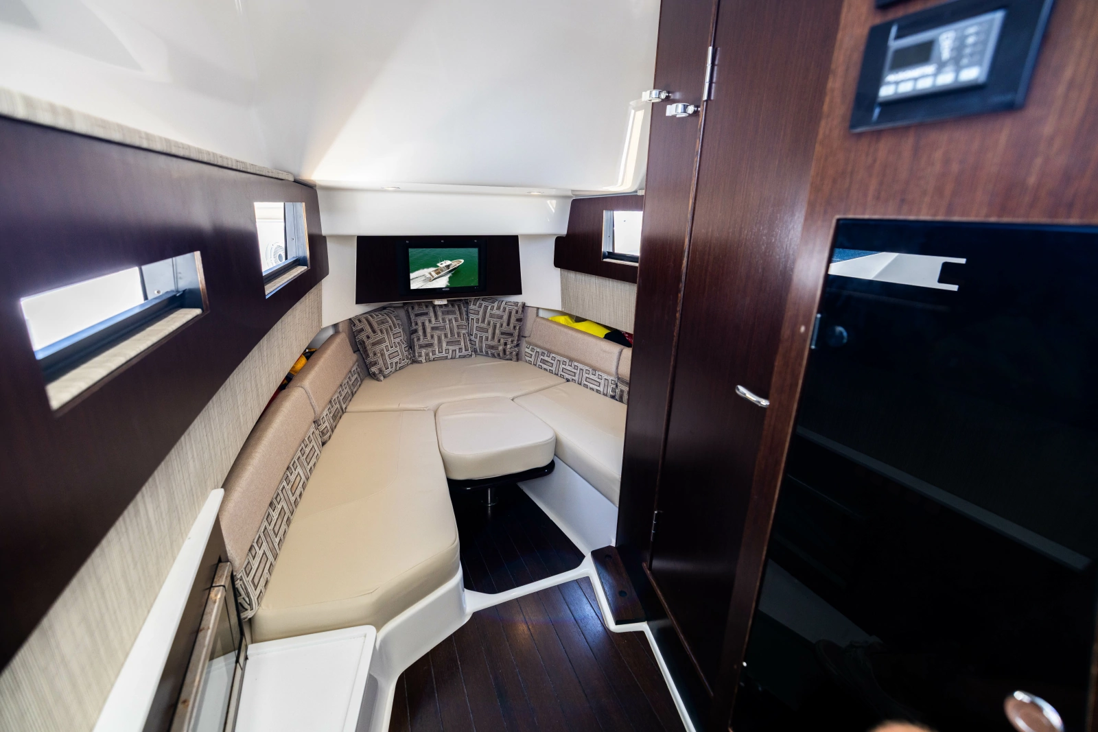 2021 Pursuit S 378 Sport