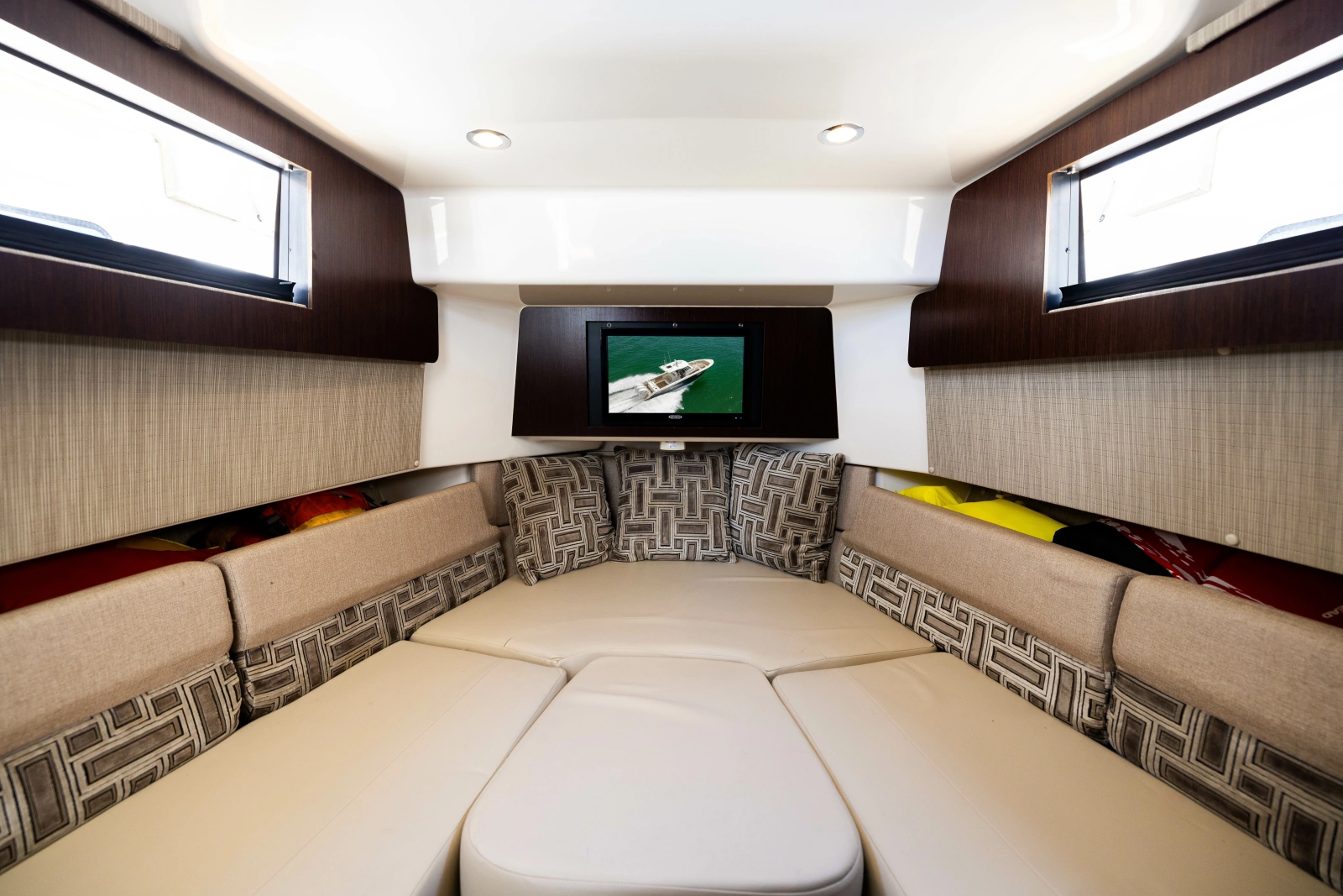 2021 Pursuit S 378 Sport