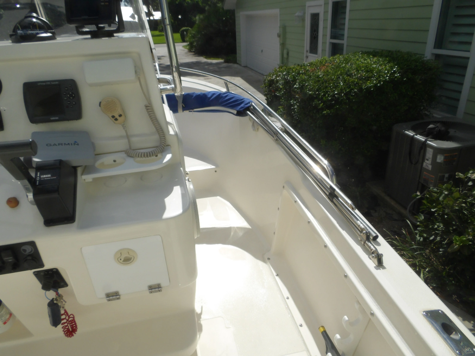 18ft Edgewater Yacht For Sale
