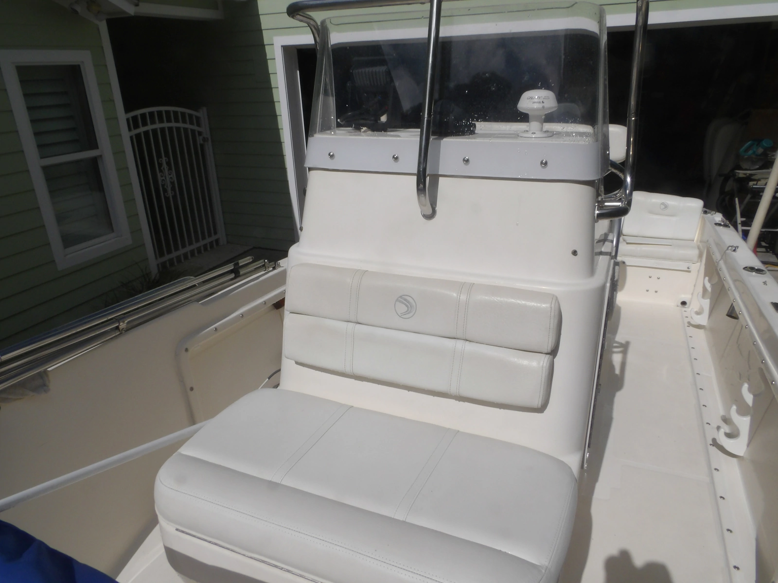 18ft Edgewater Yacht For Sale