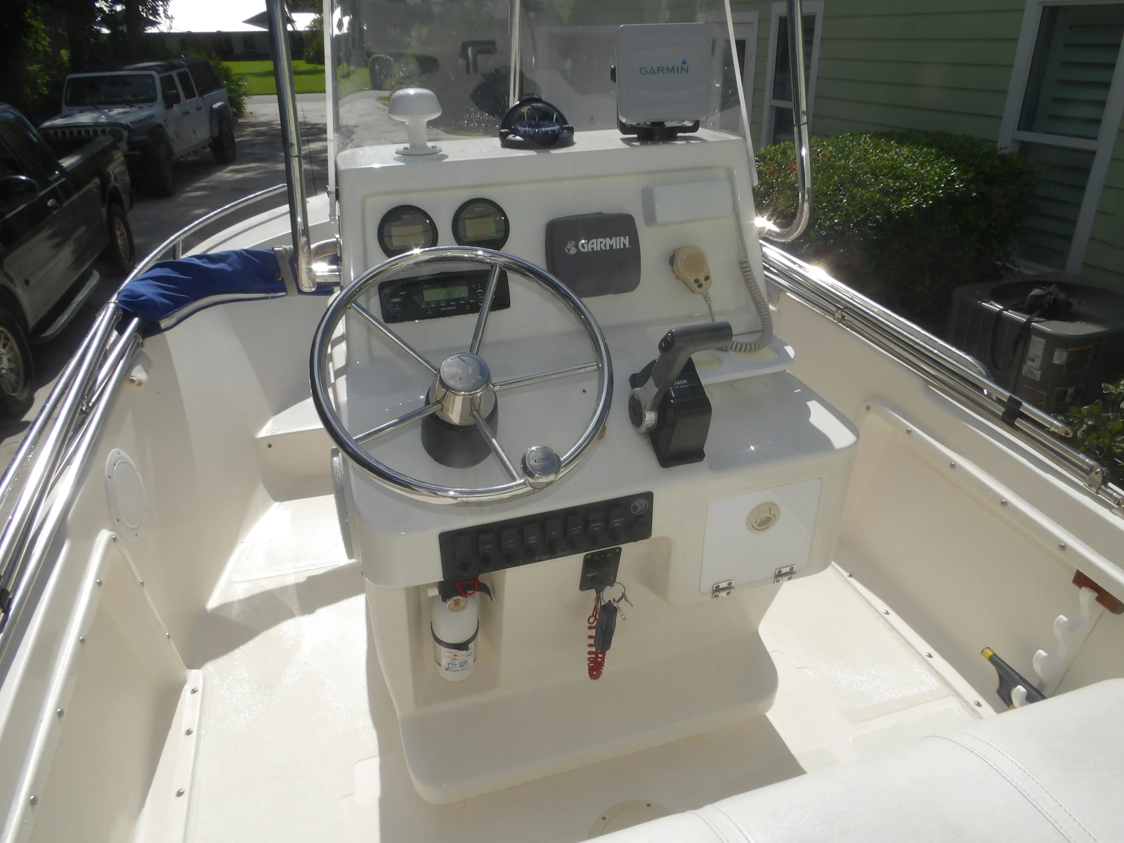 18ft Edgewater Yacht For Sale