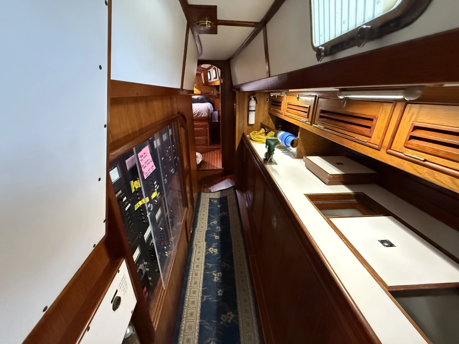 1984 Shannon Aegean 51
