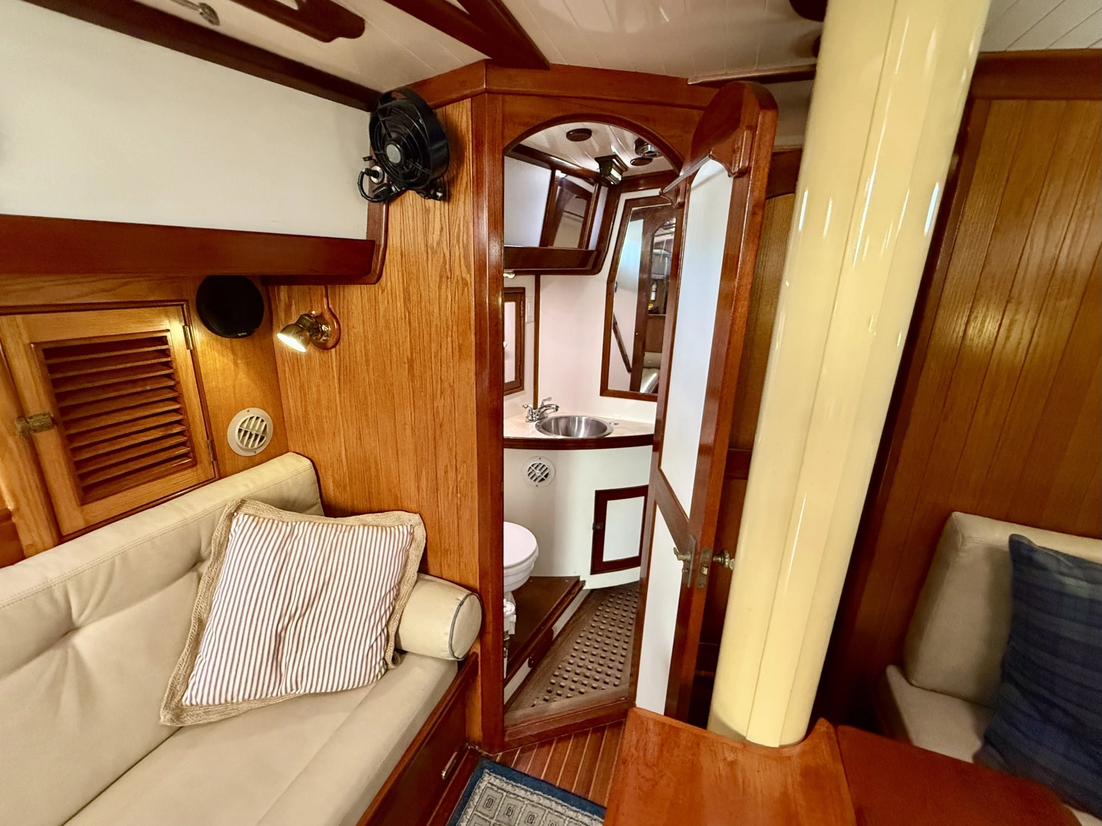 1984 Shannon Aegean 51