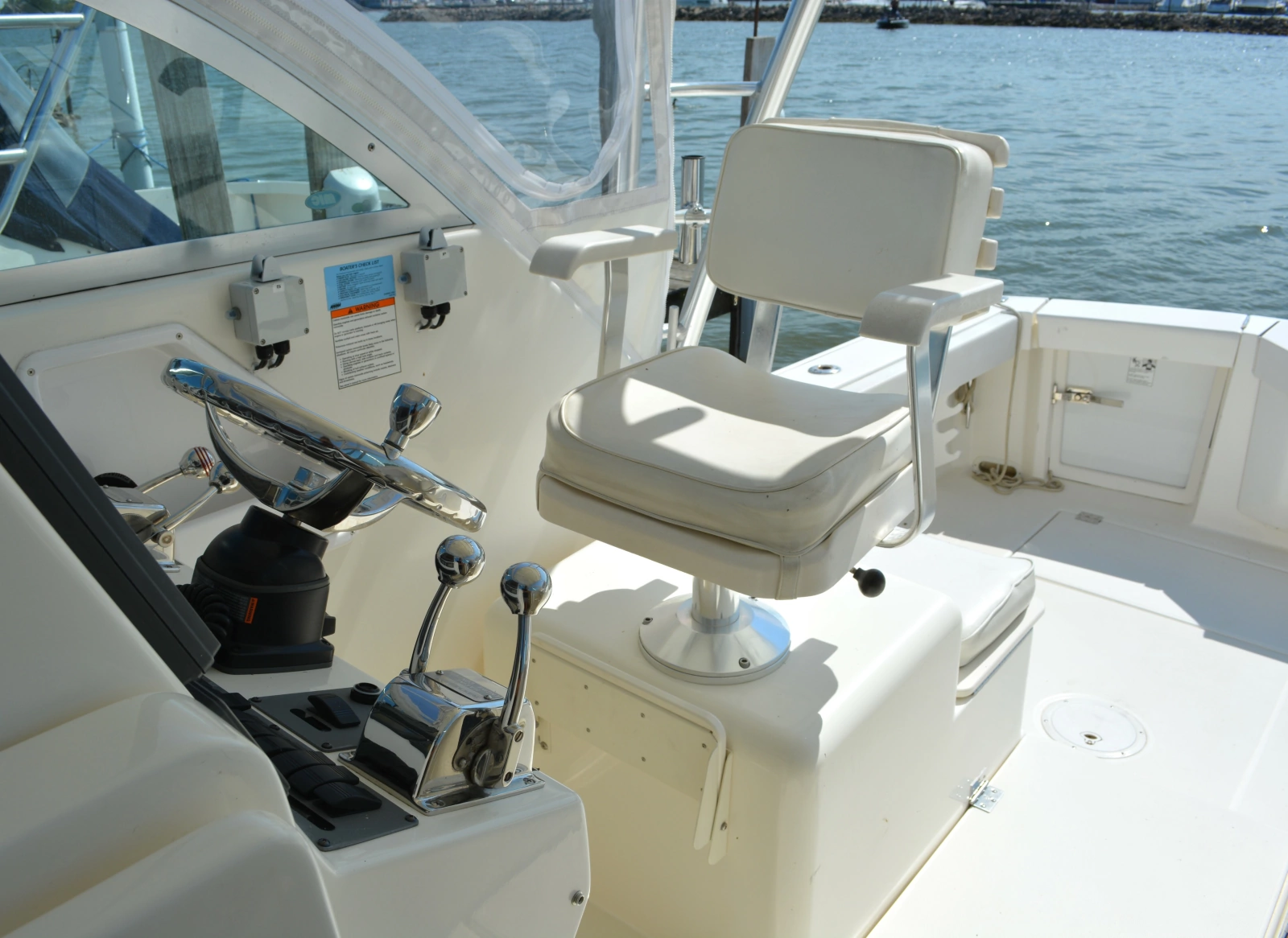 2006 Rampage 30 Express
