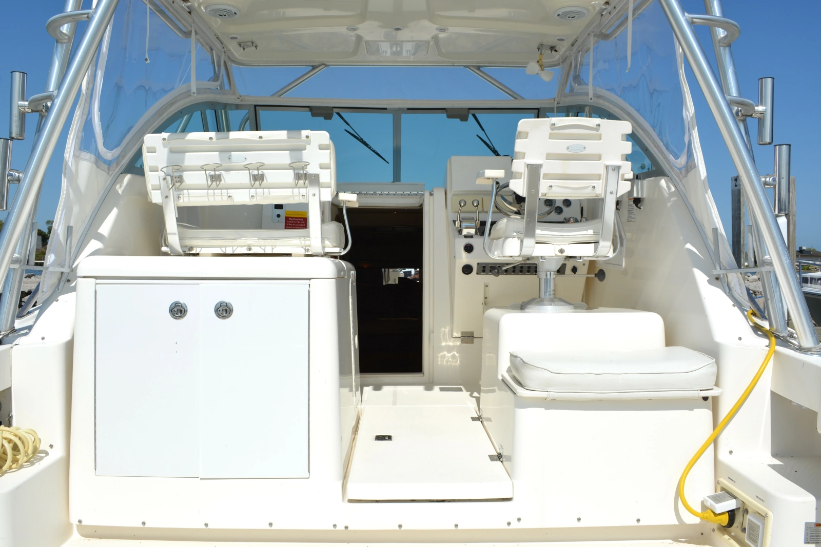2006 Rampage 30 Express