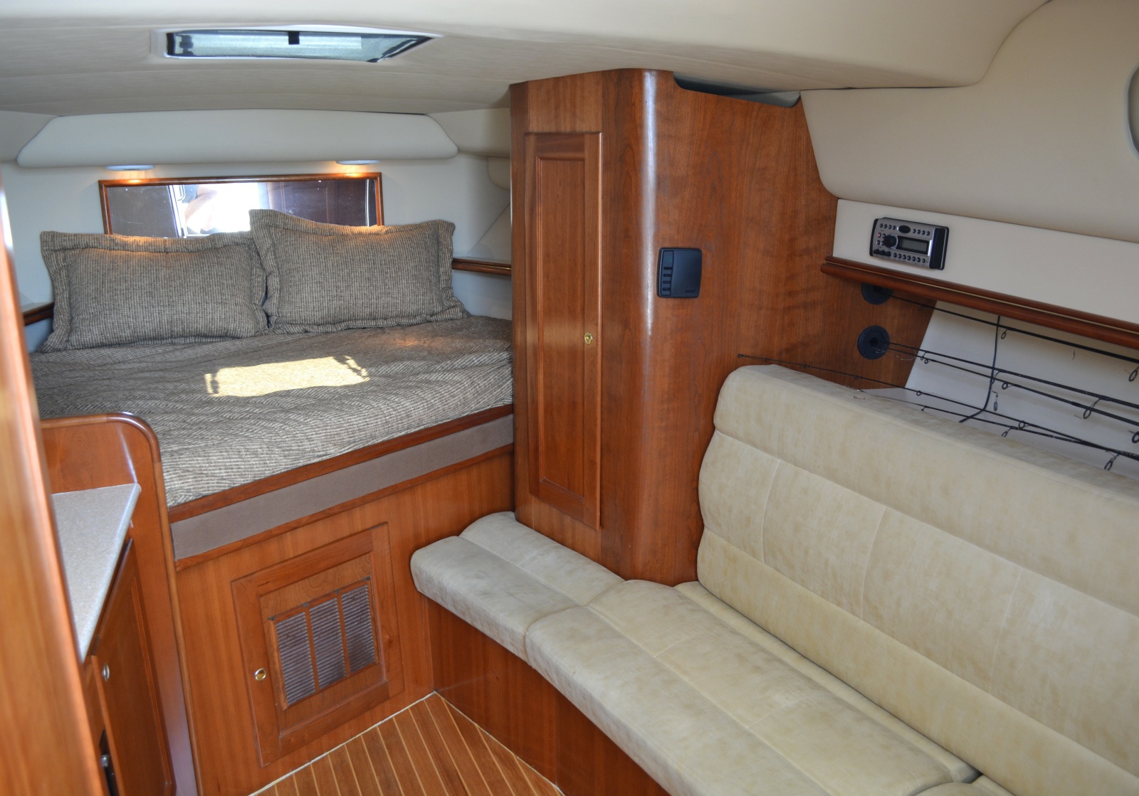 2006 Rampage 30 Express