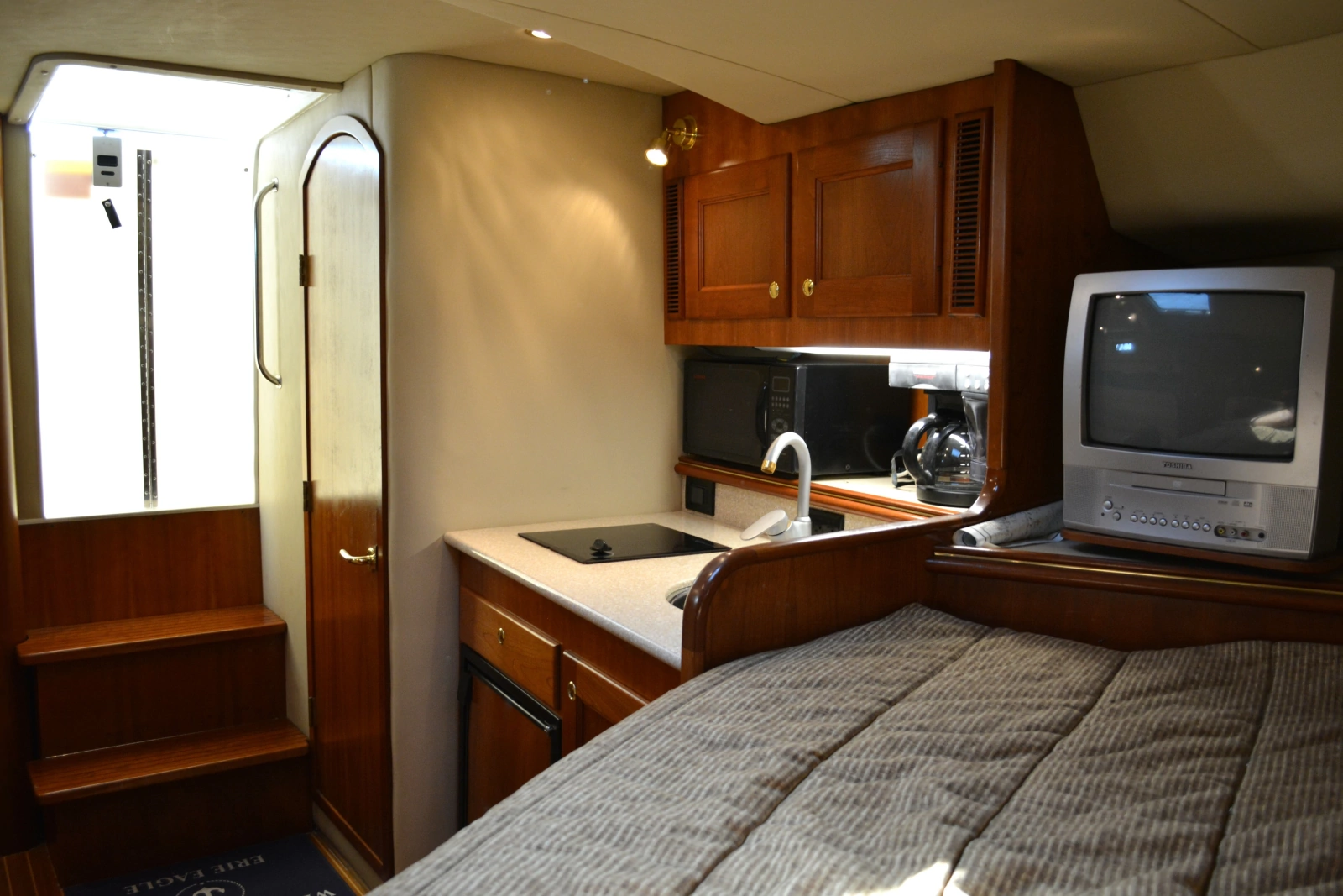 2006 Rampage 30 Express