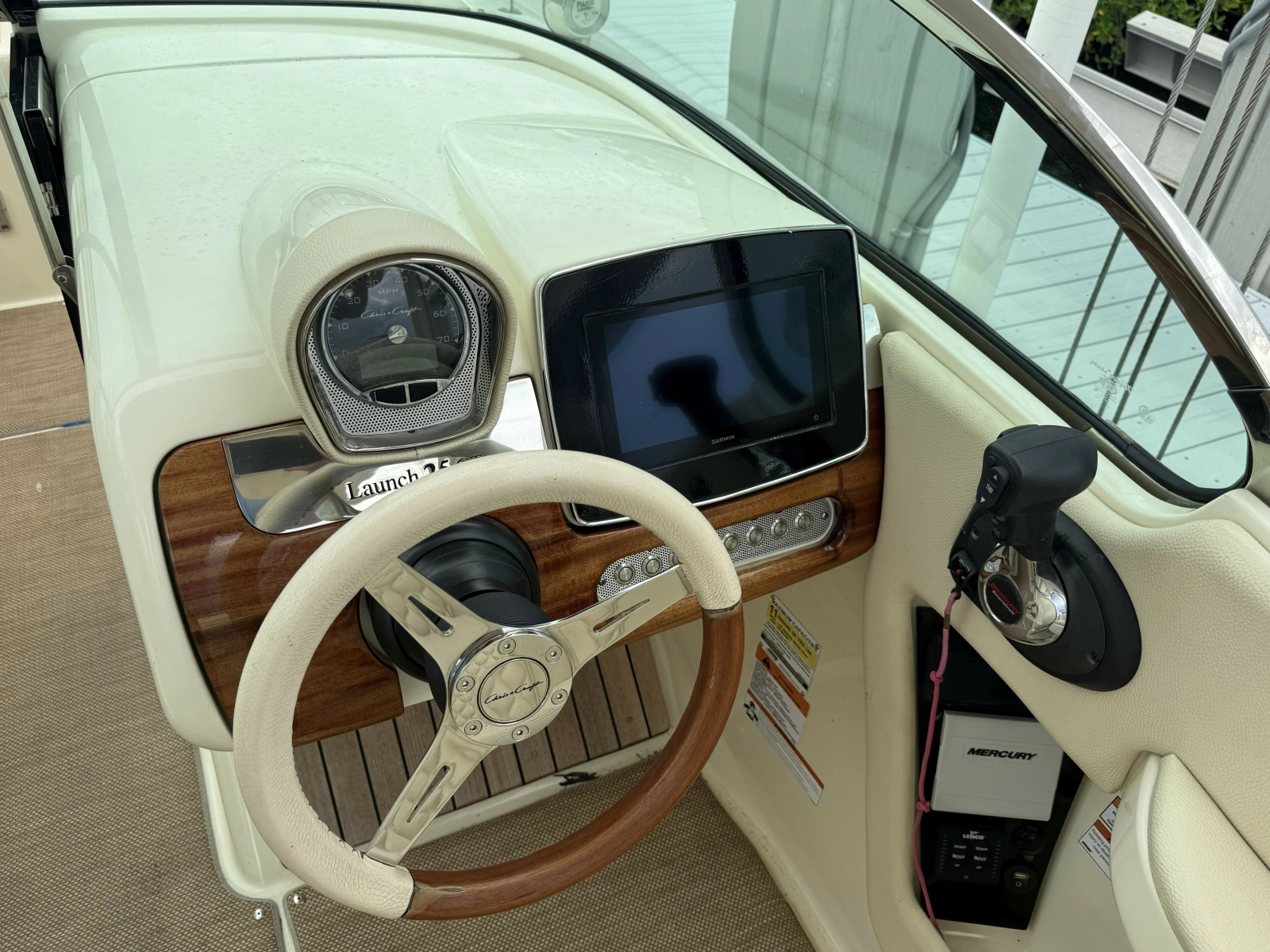 2022 Chris-Craft Launch 25 GT