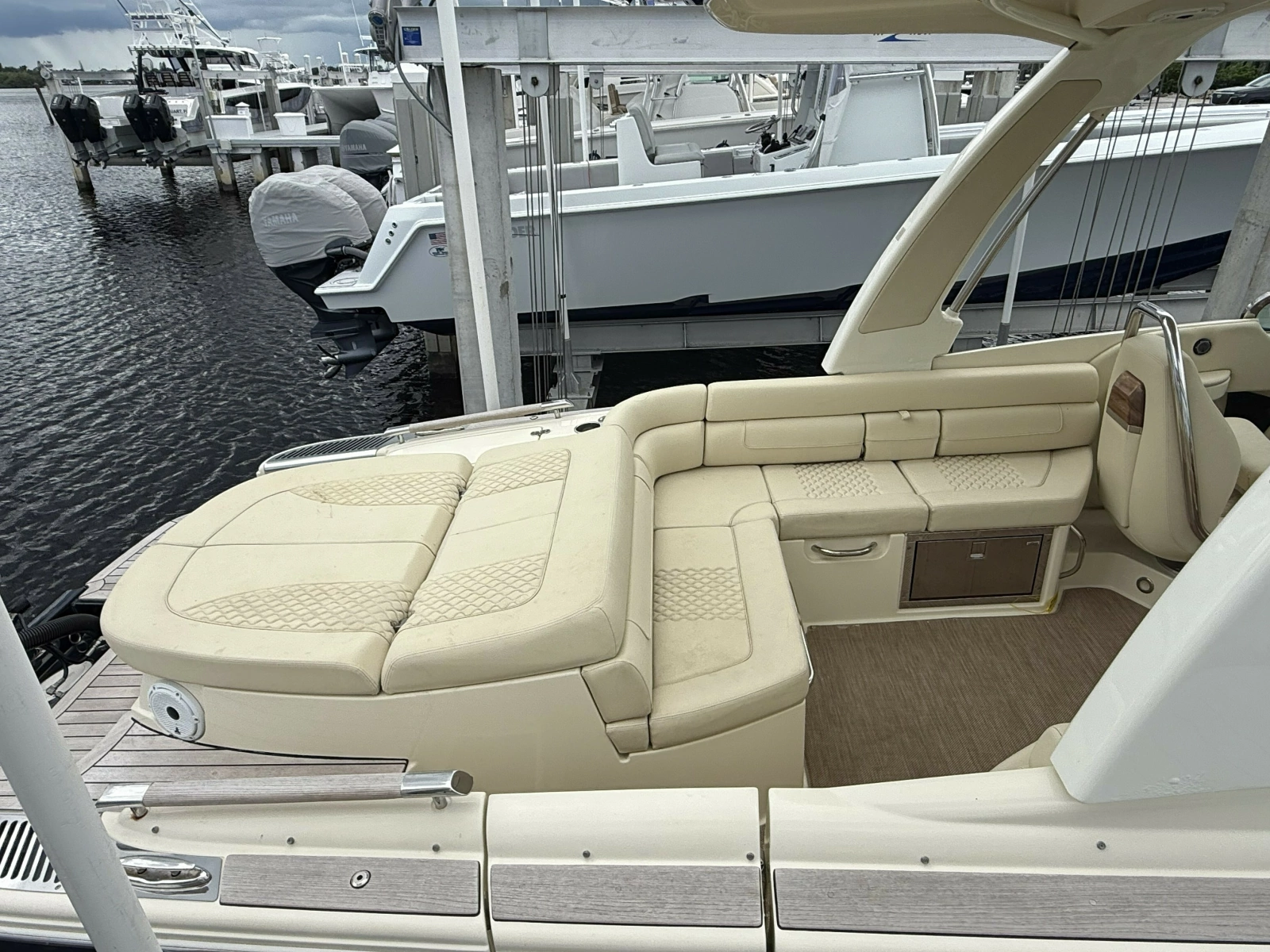 2022 Chris-Craft Launch 25 GT