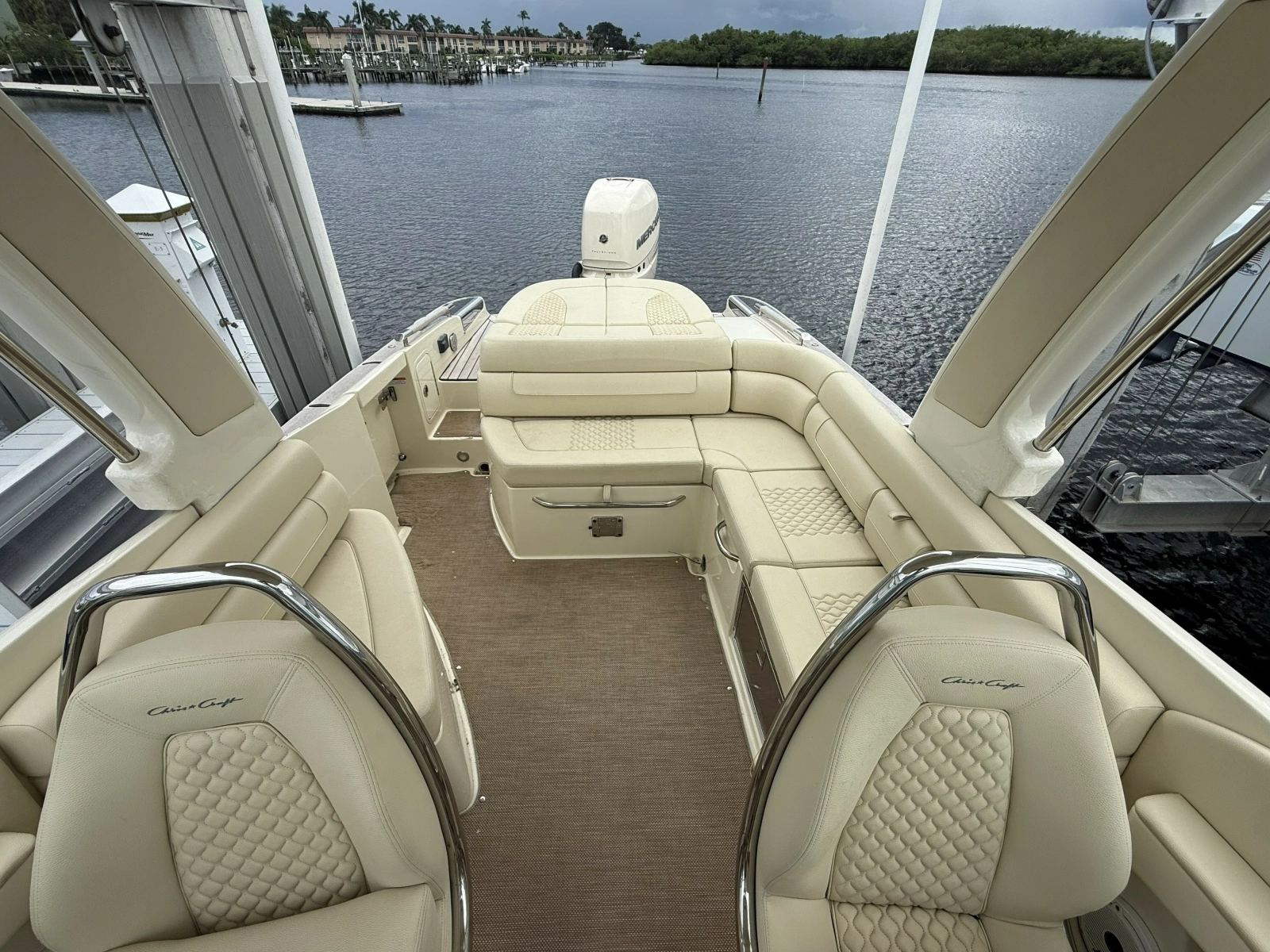 2022 Chris-Craft Launch 25 GT