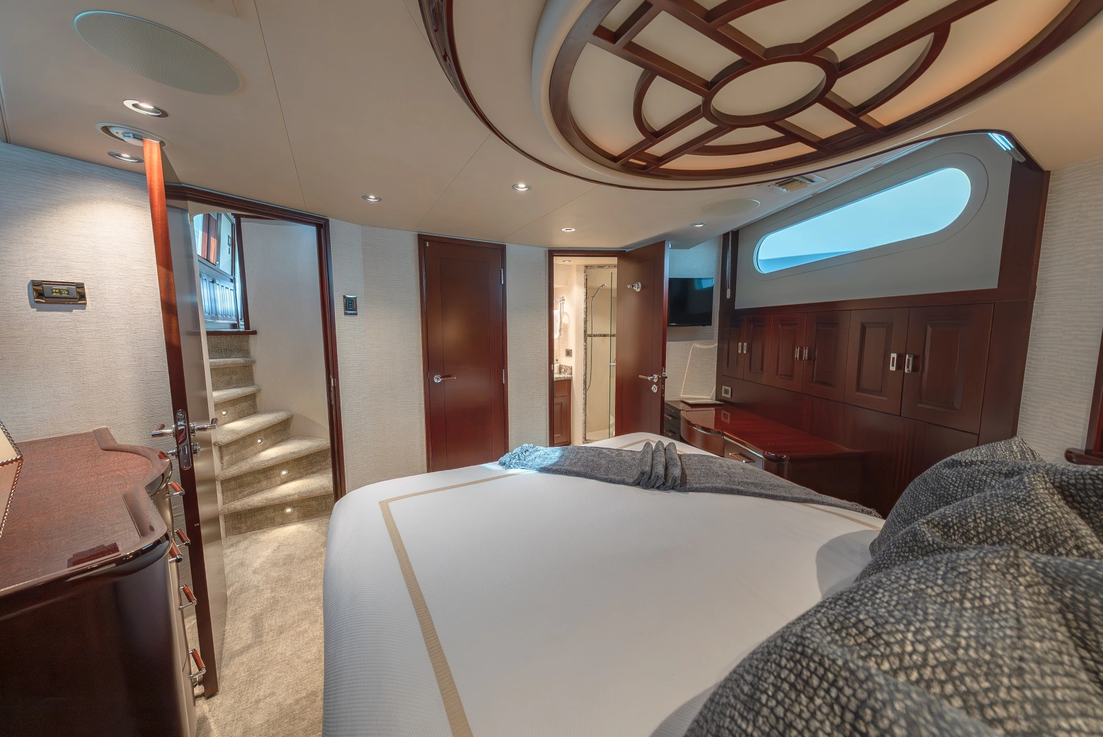 DETERMINATION 112ft Westport Yacht For Sale