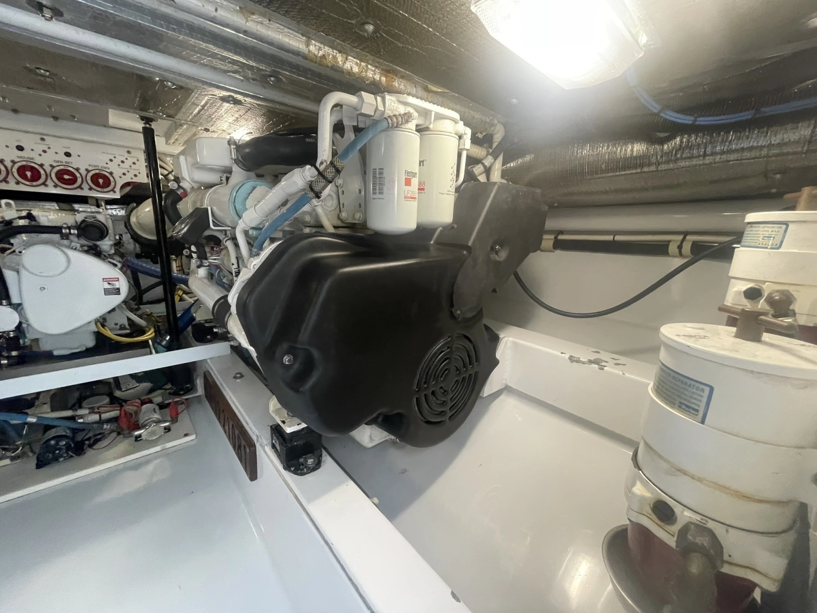 THE OFFICE 33ft L amp H Yacht For Sale