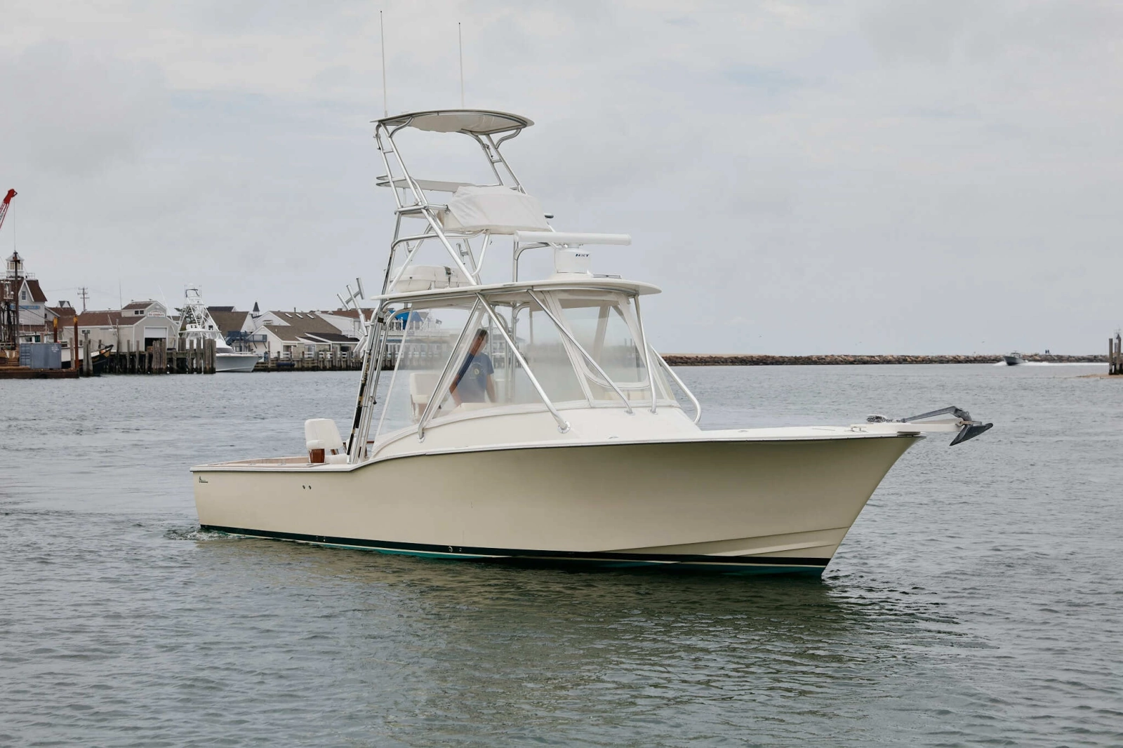 THE OFFICE 33ft L amp H Yacht For Sale