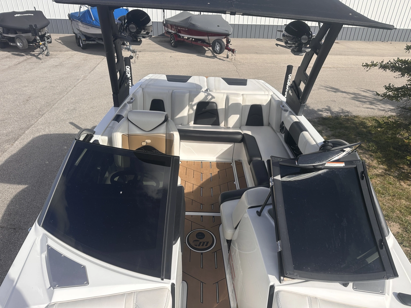 2019 Malibu 21 MLX WakeSetter