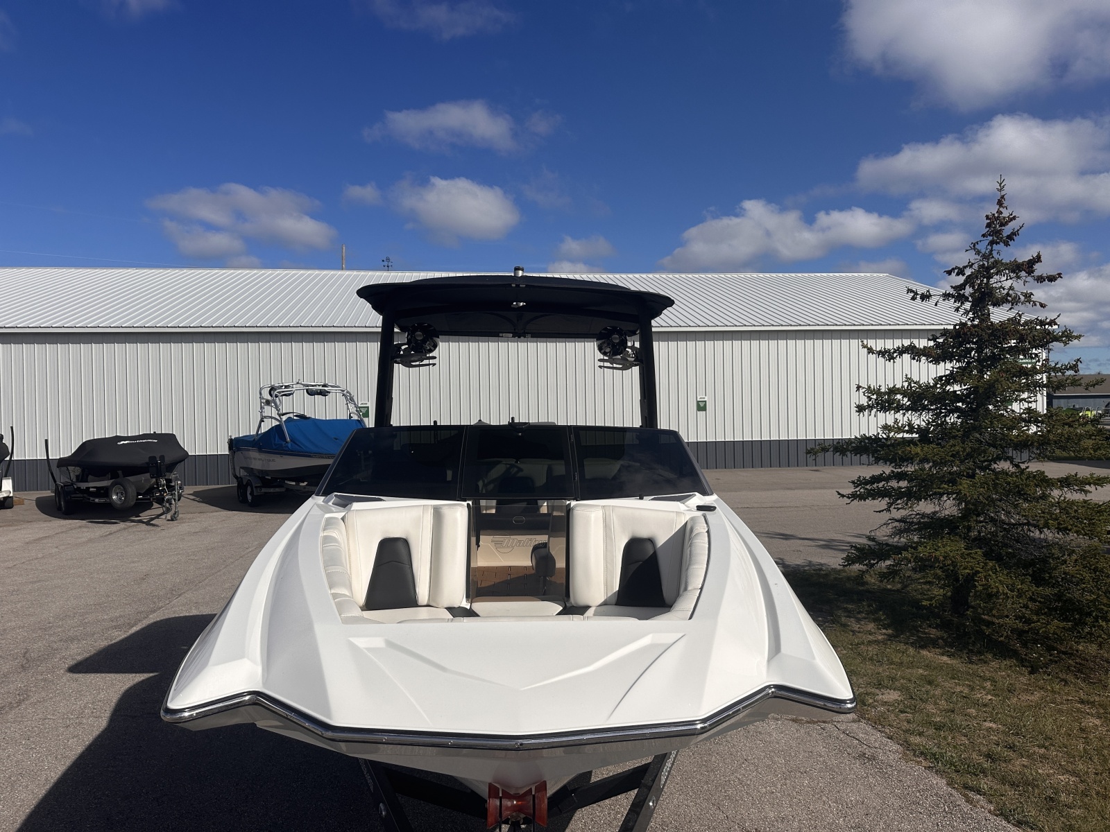 2019 Malibu 21 MLX WakeSetter