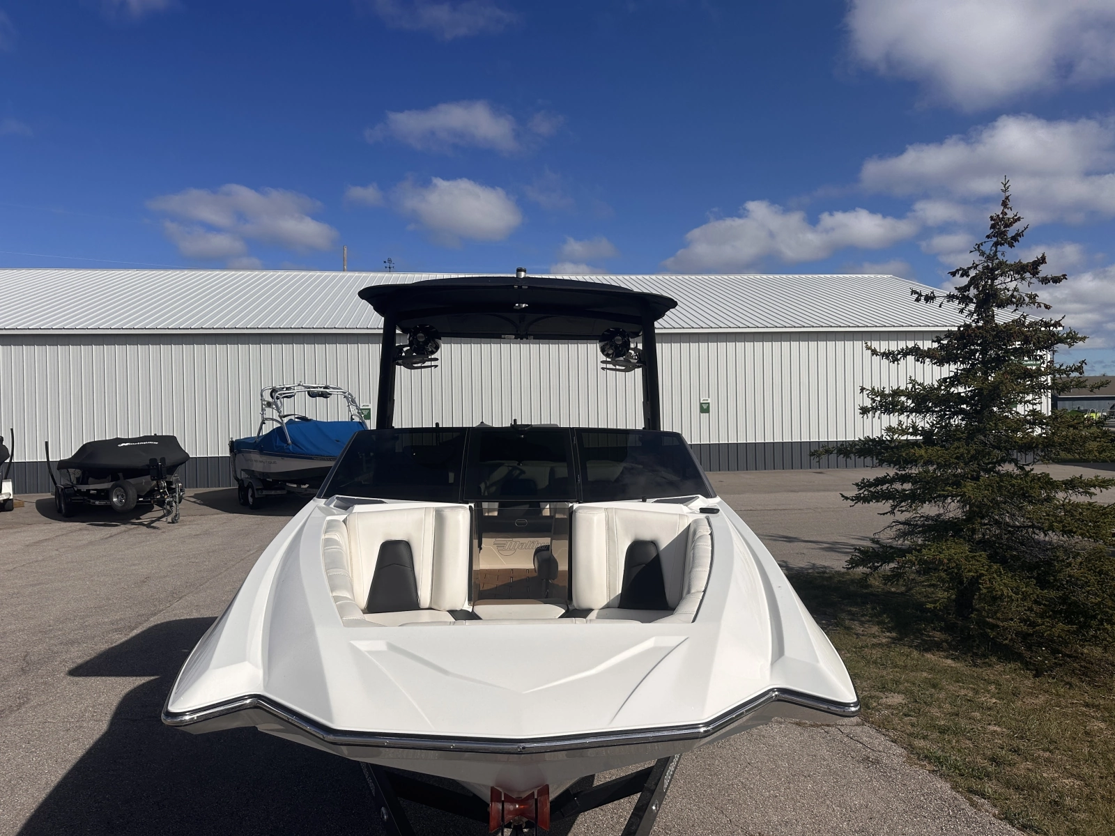 2019 Malibu 21 MLX WakeSetter