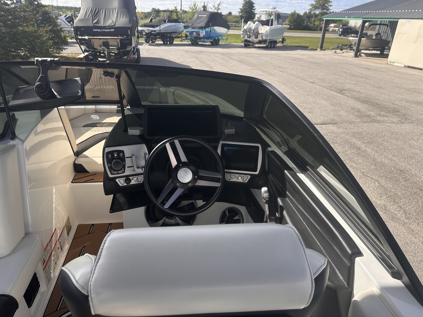 2019 Malibu 21 MLX WakeSetter