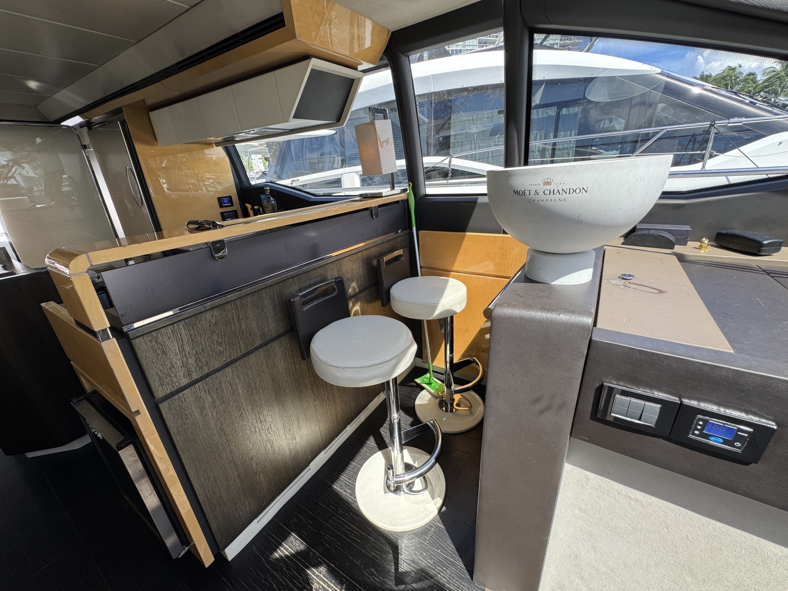 2018 Azimut Fly