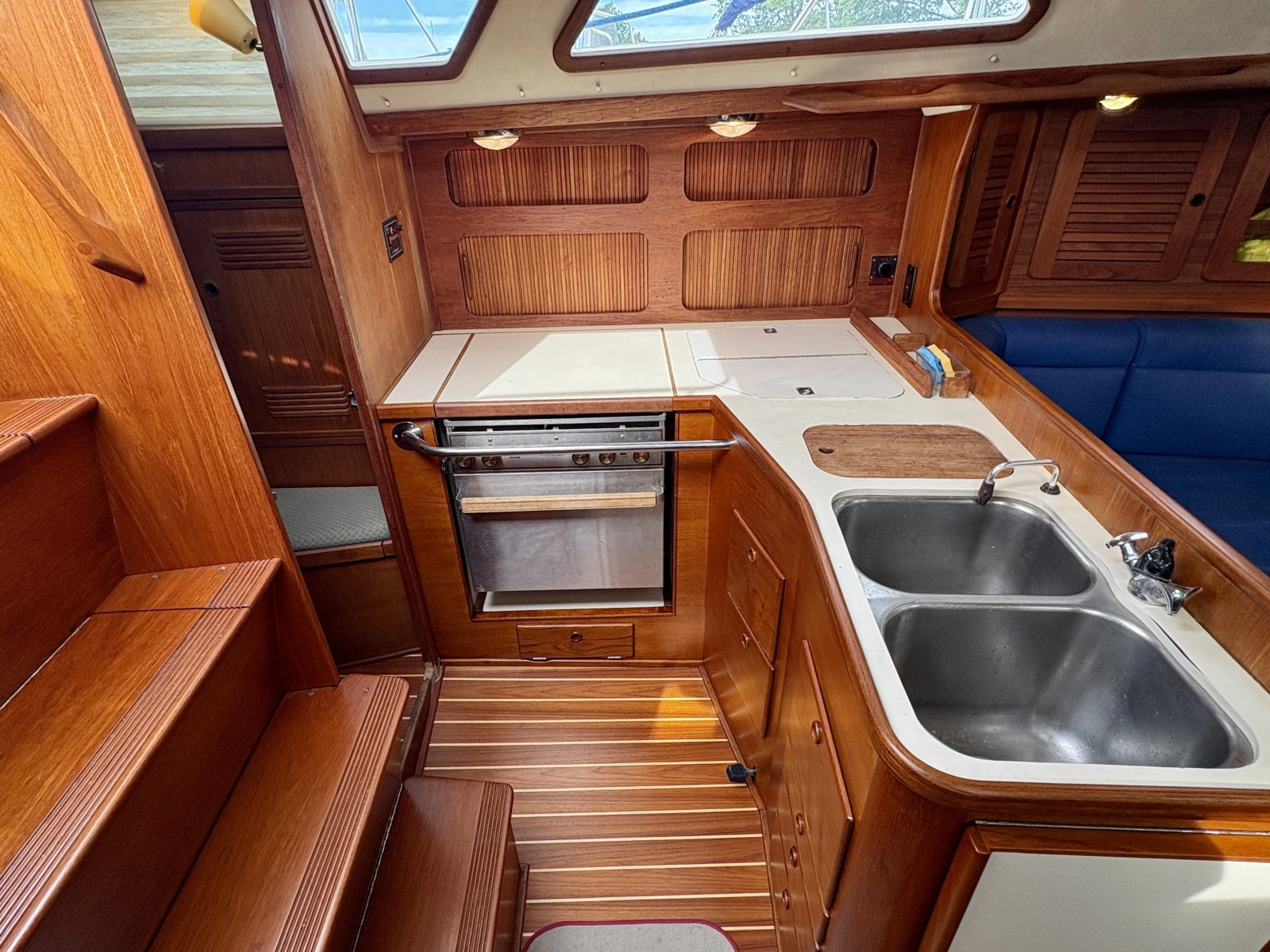 Exit Strategy 38ft Sabre Yacht For Sale