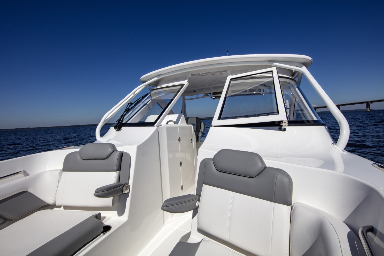 2027 Ablemarle 31 Dual Console