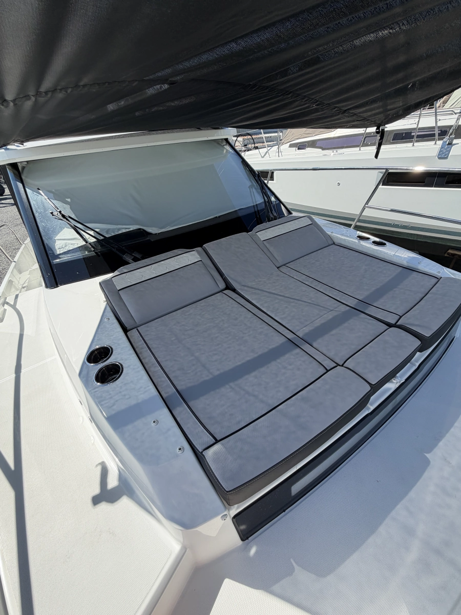 2026 Jeanneau NC 895 Series 2