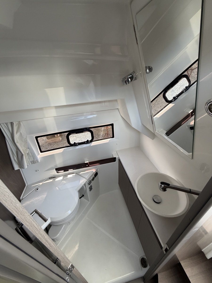 2026 Jeanneau NC 895 Series 2