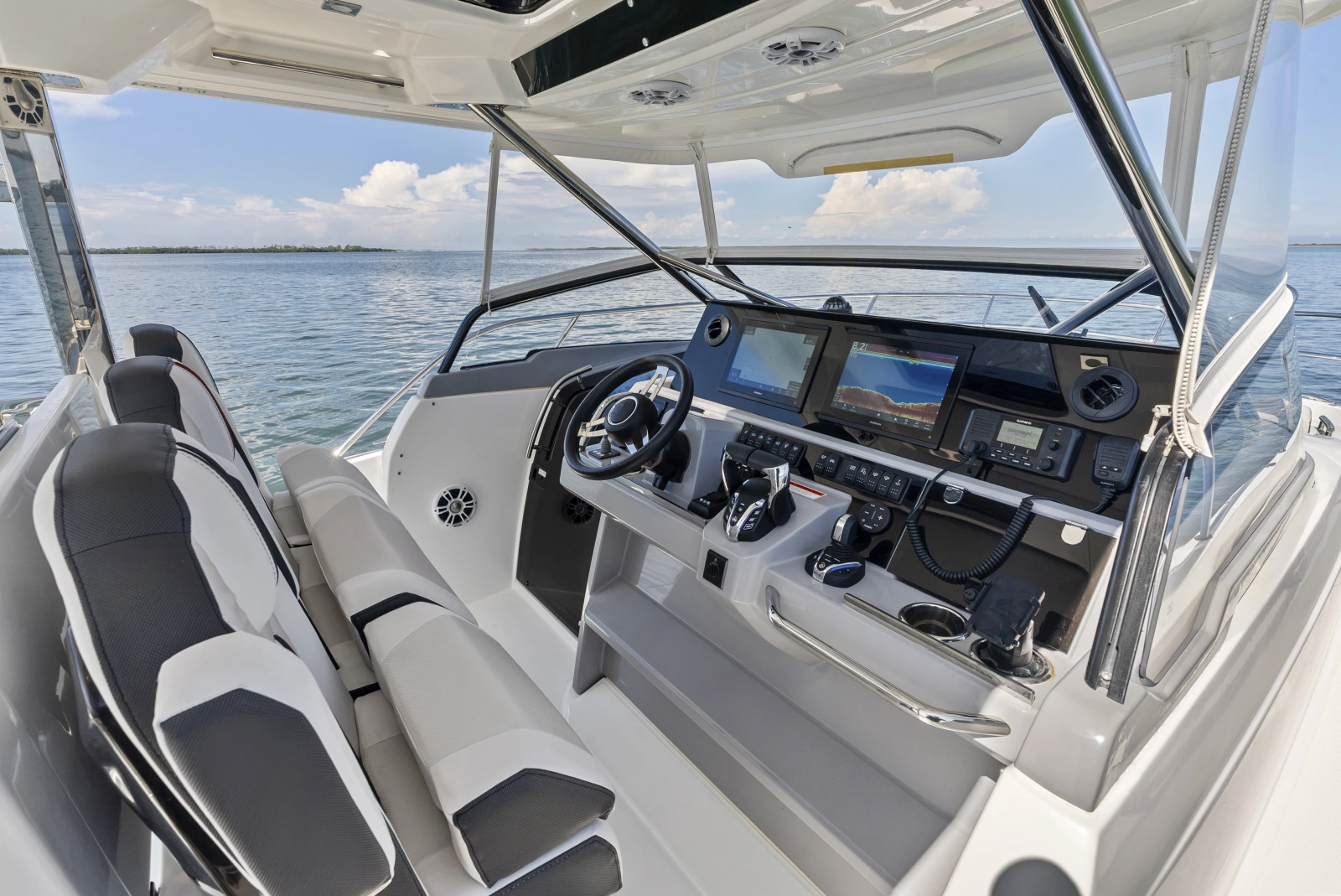 2024 Jeanneau Leader 10.5 WA