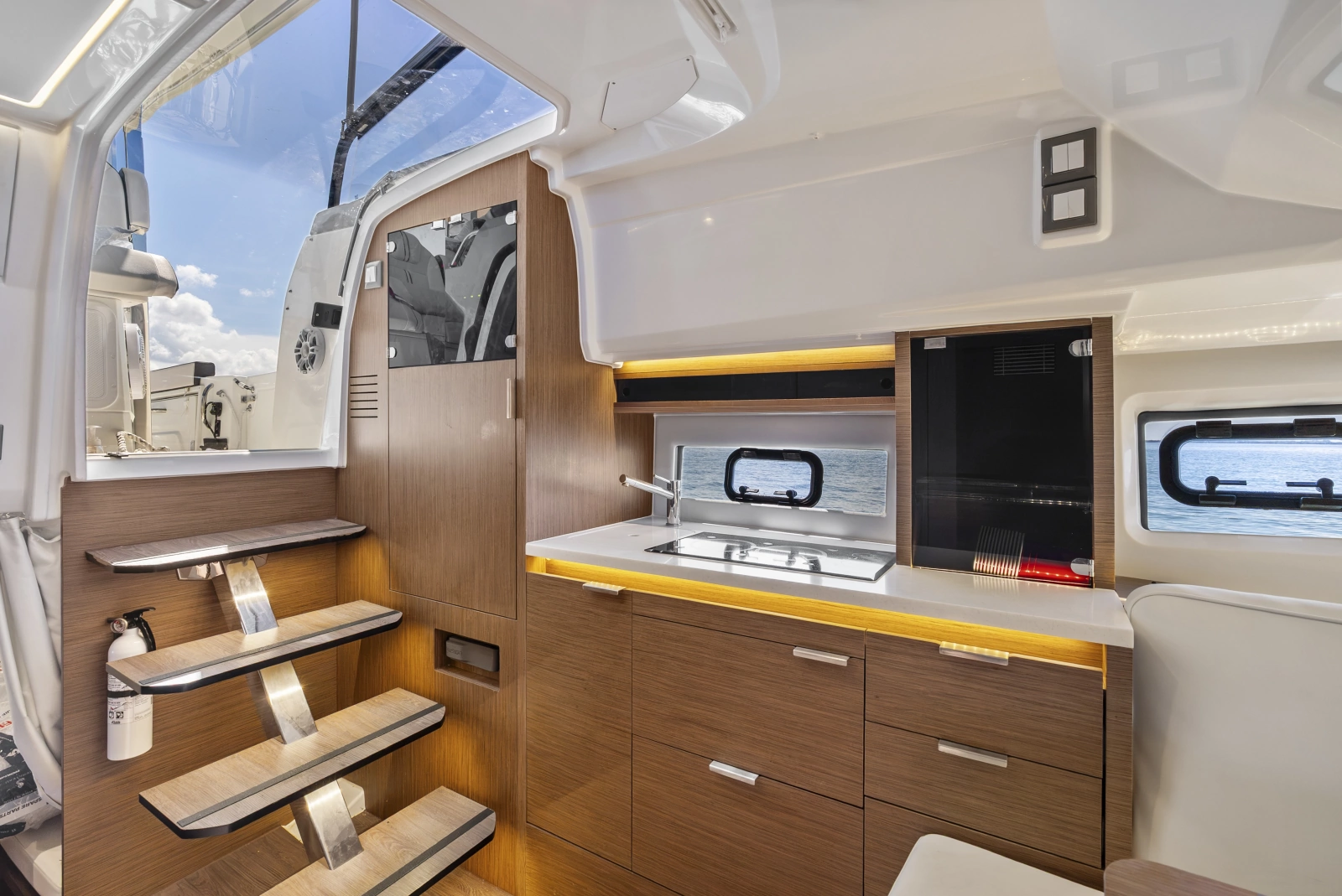 2024 Jeanneau Leader 10.5 WA