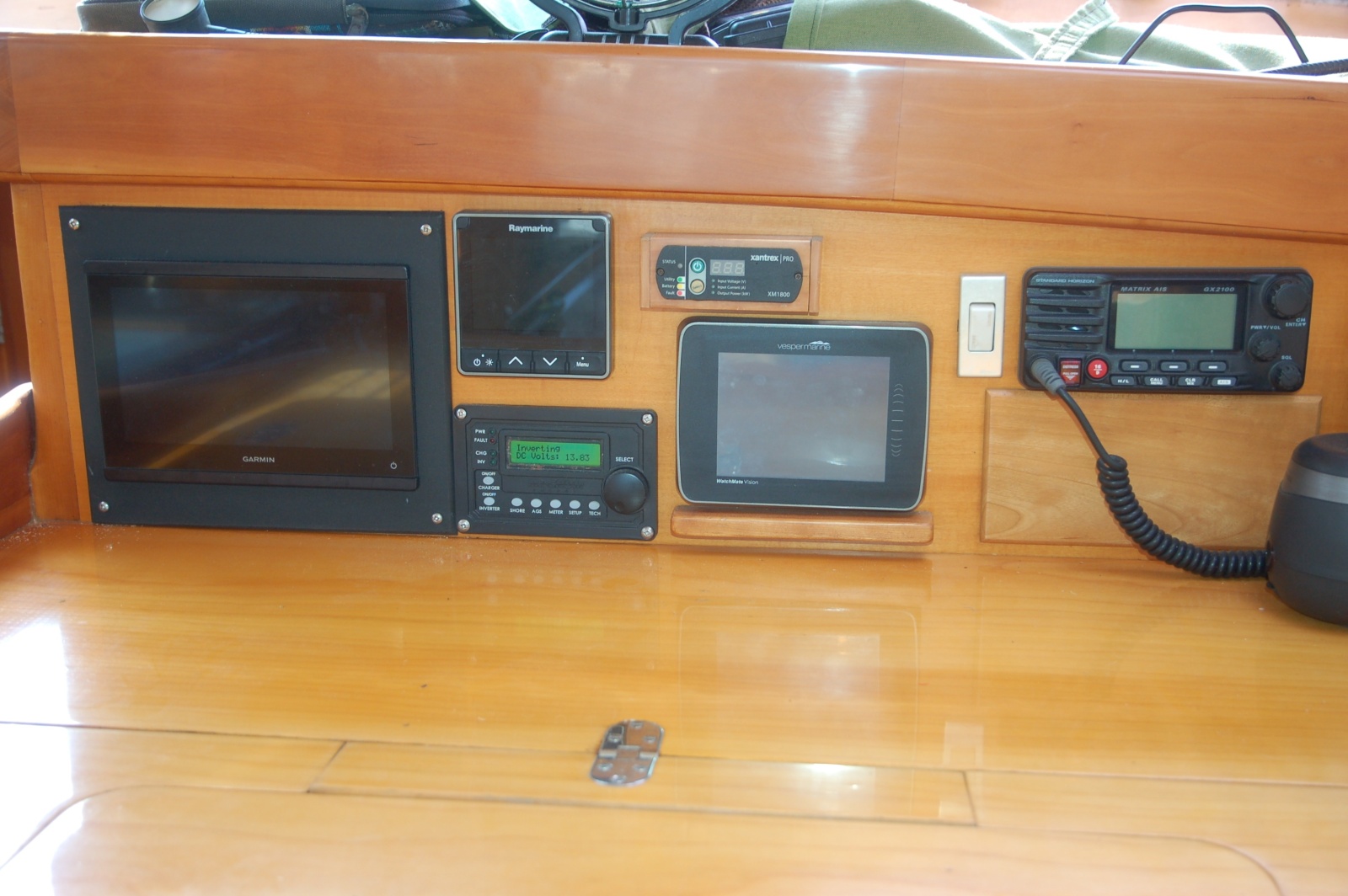 2000 Garcia Passoa 48 Raised Salon