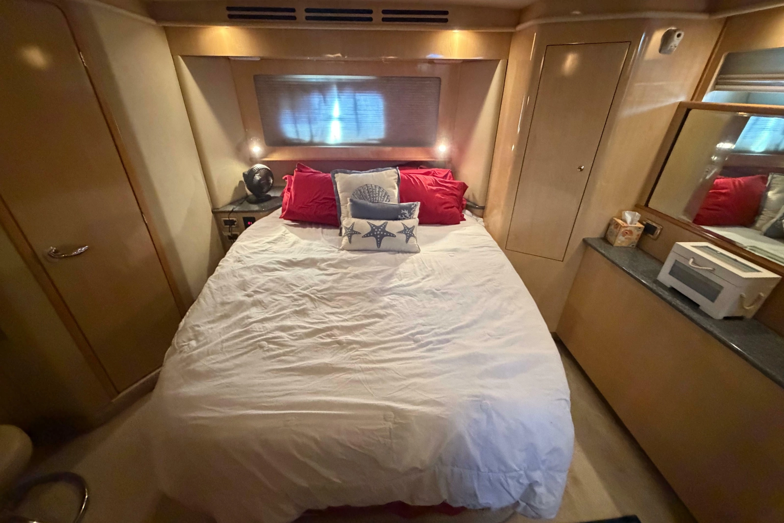 2002 Sea Ray 480 Motor Yacht