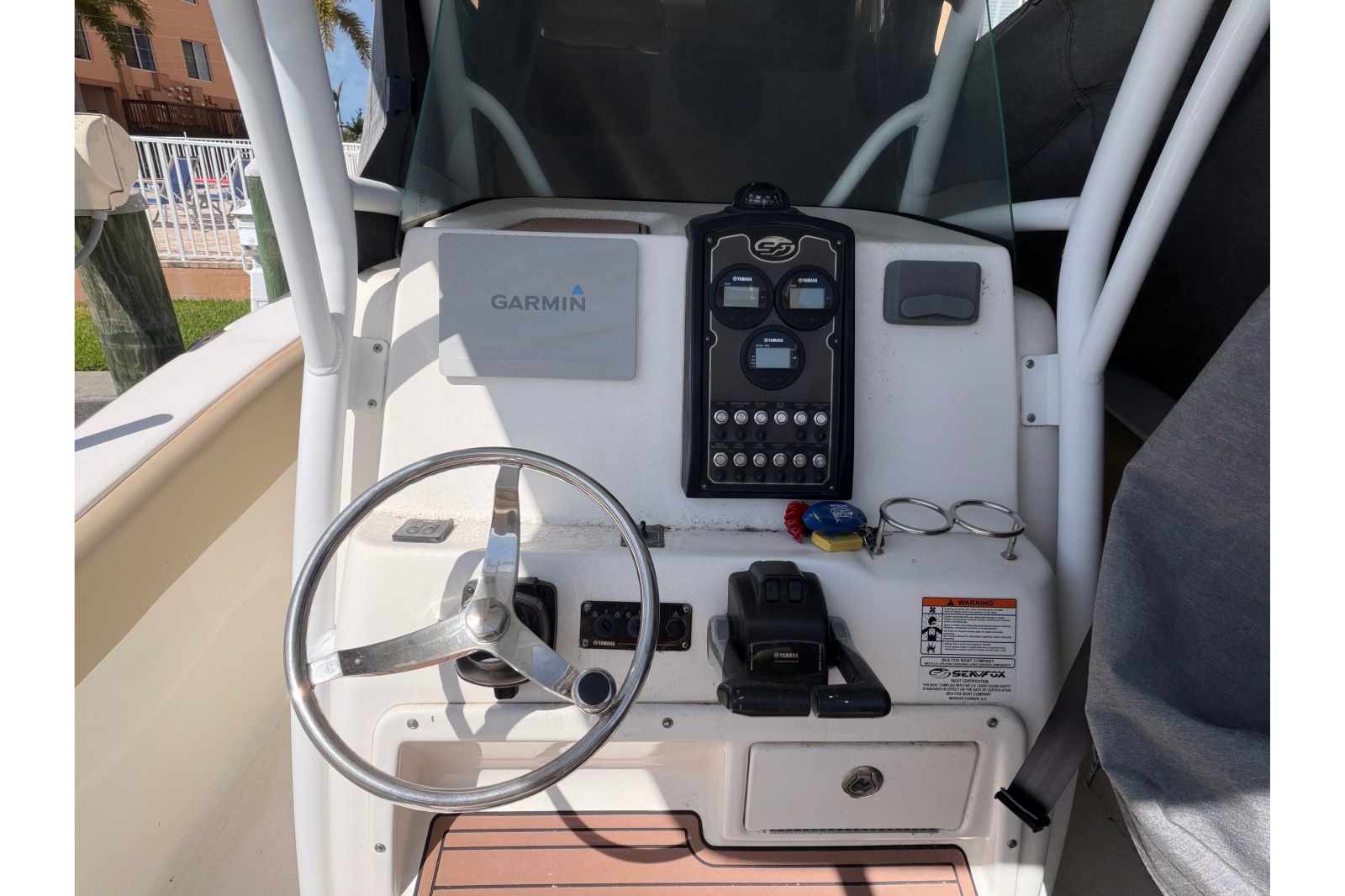 2017 Sea Fox 266 Commander