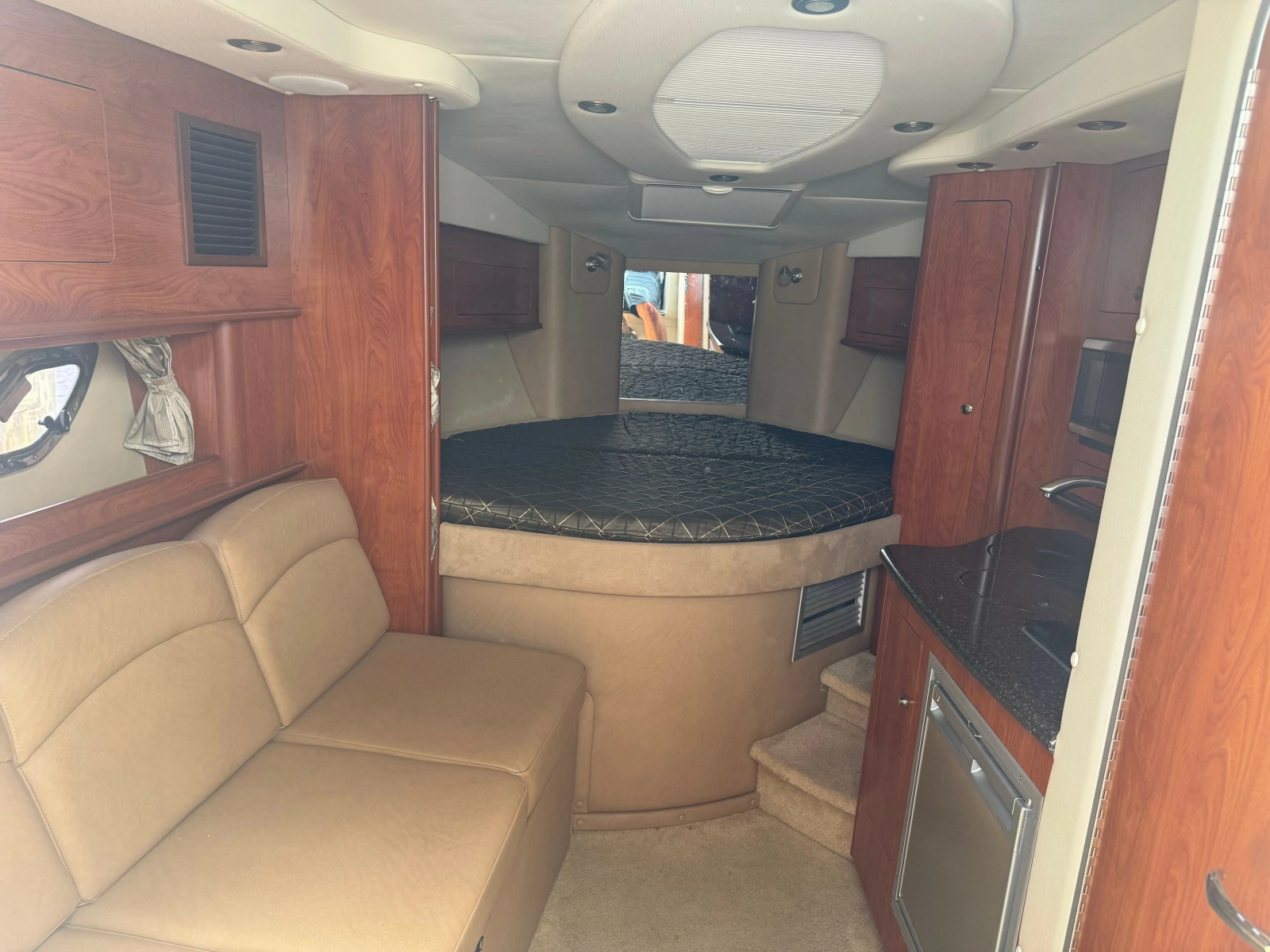 2013 Rinker 310 Express Cruiser